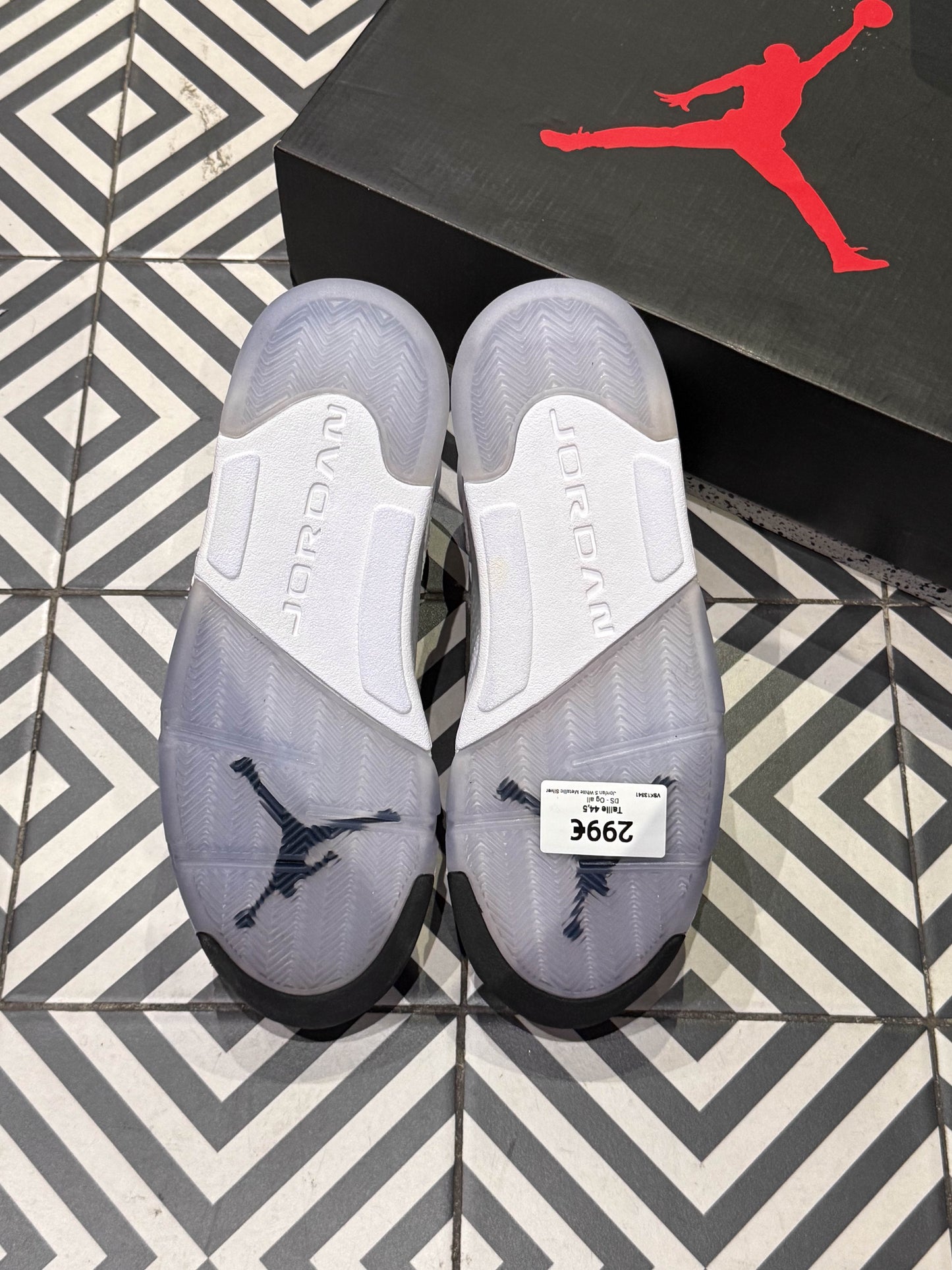 Jordan 5 White Metallic Silver (Taille 44,5)