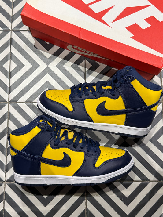 NIKE DUNK HIGH Michigan (Taille 41)