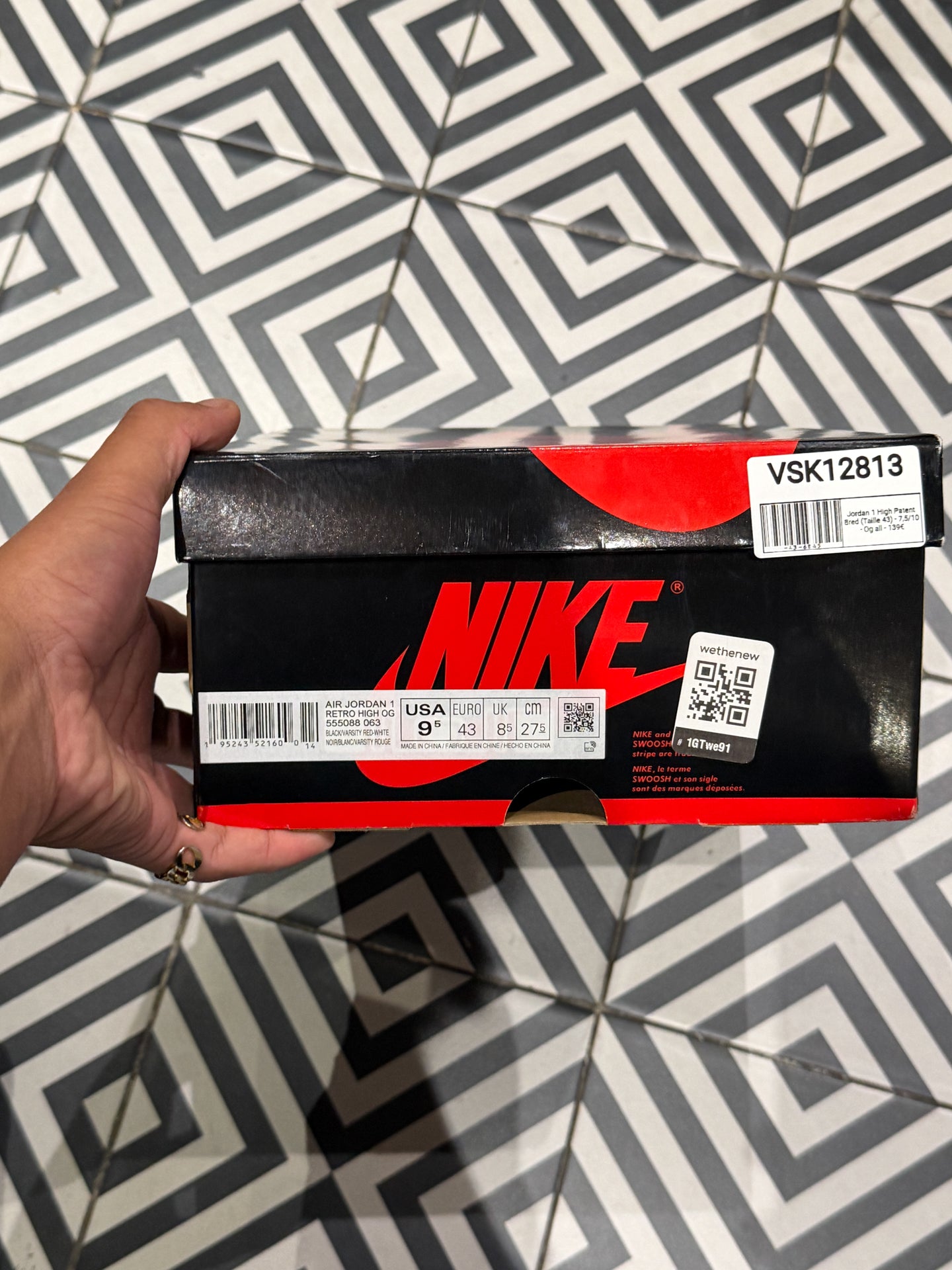 Jordan 1 High Patent Bred (Taille 43)