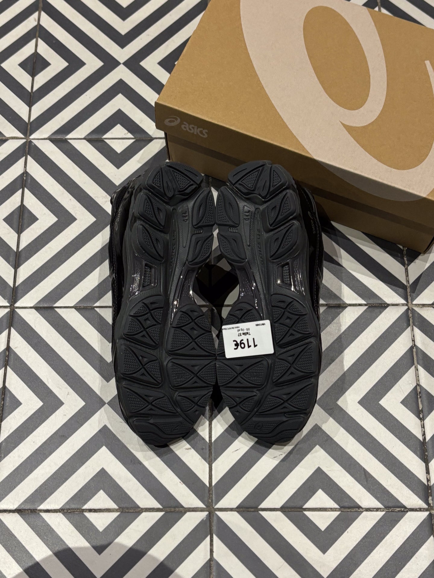 Asics Gel NYC Black (37)