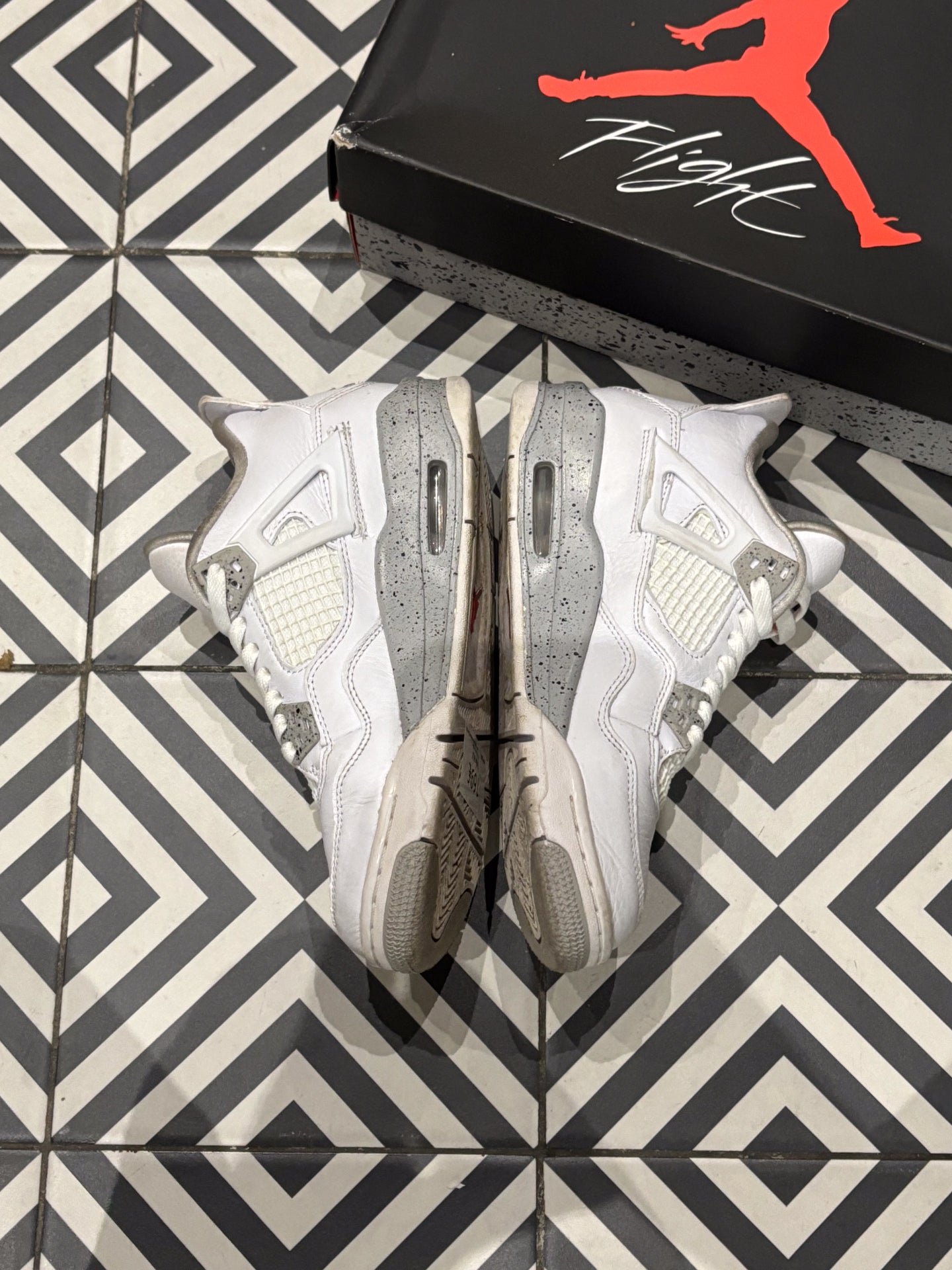 AIR JORDAN 4 White Oreo GS (36,5)