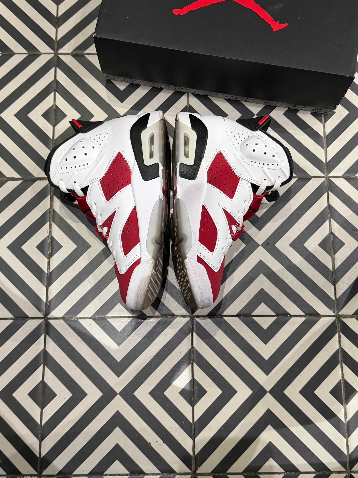 Jordan 6 Carmine (Taille 40,5)