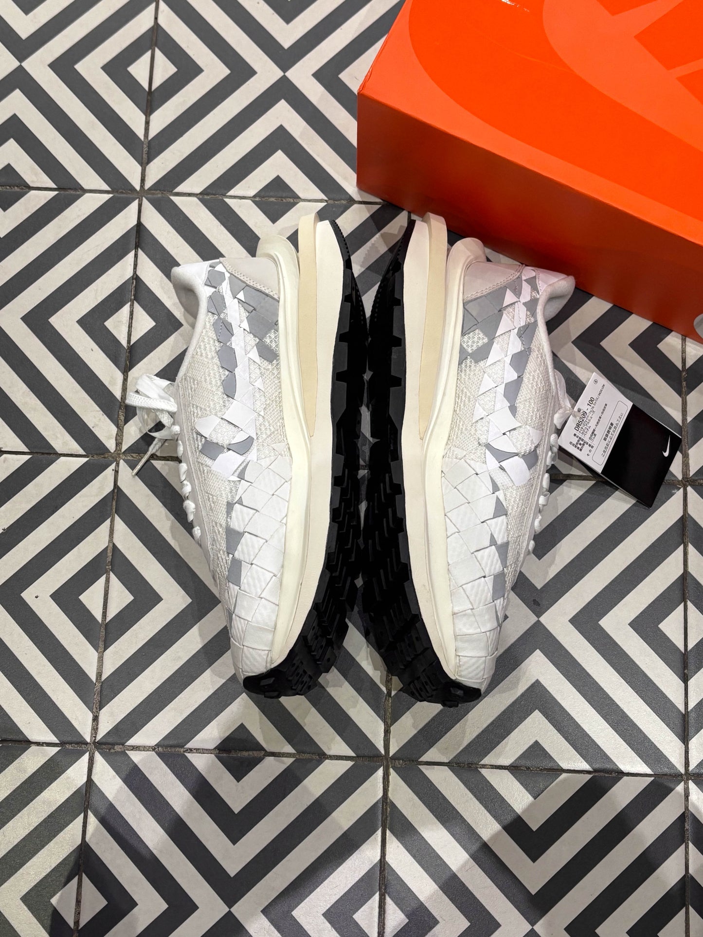 Sacai Woven Jean Paul Gaultier White (Taille 45,5)