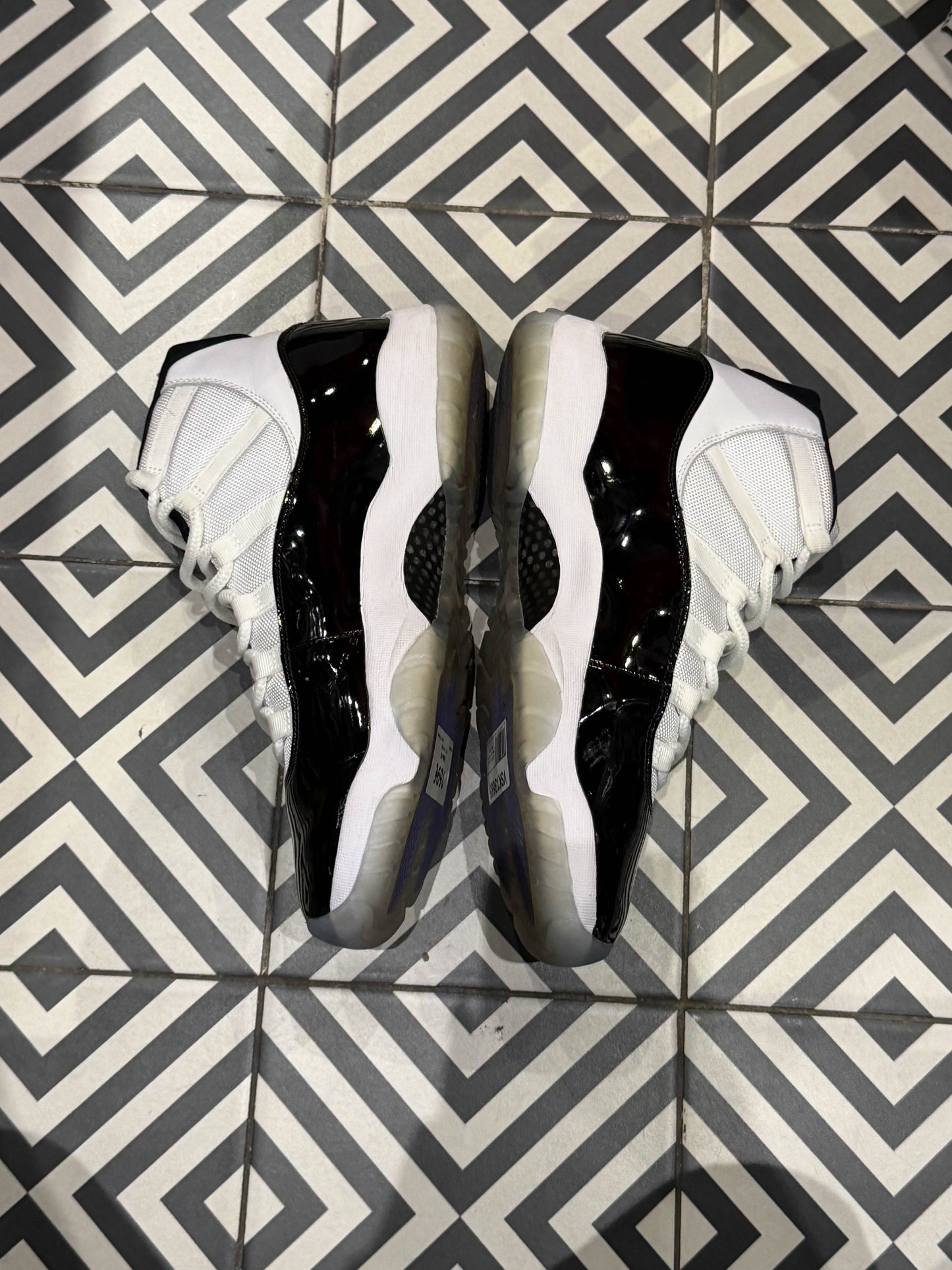 Jordan 11 Concord (Taille 45)