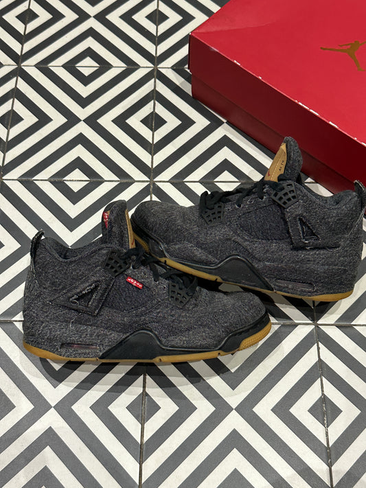 Jordan 4 Levis Black (40)