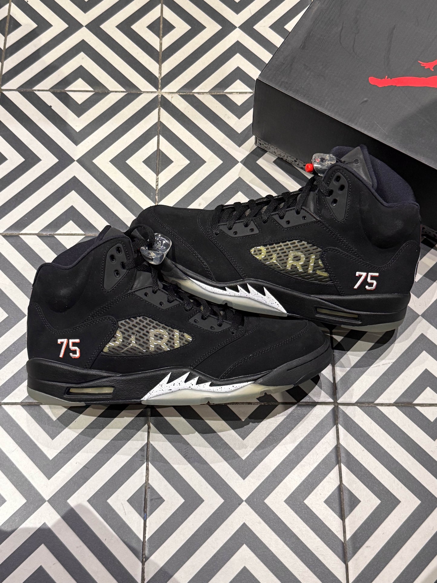 Jordan 5 PSG Black (Taille 45,5)