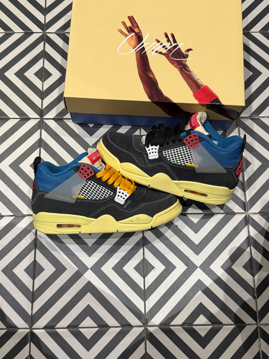Jordan 4 Union Off Noir (Taille 39)
