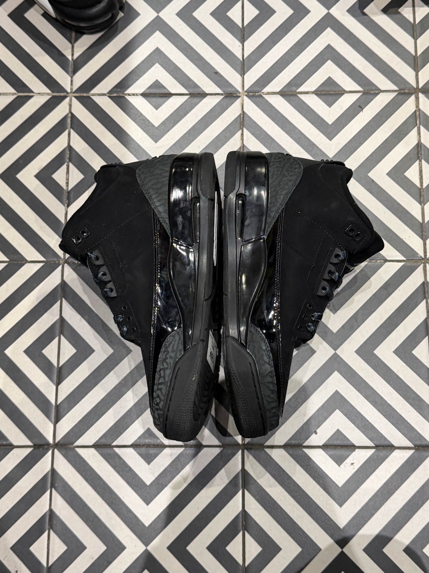 Jordan 3 Black Cat (Taille 44,5)