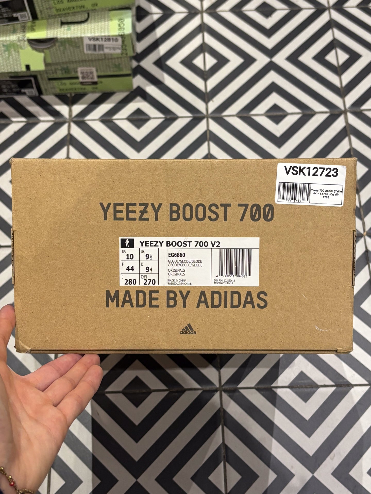 Yeezy 700 Geode (Taille 44)