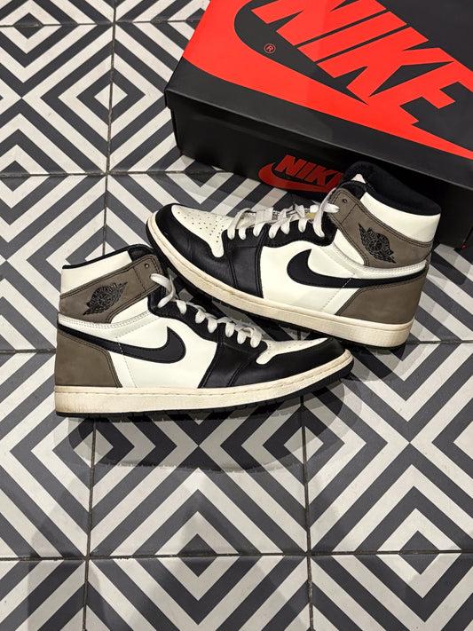 Jordan 1 High Mocha (41)
