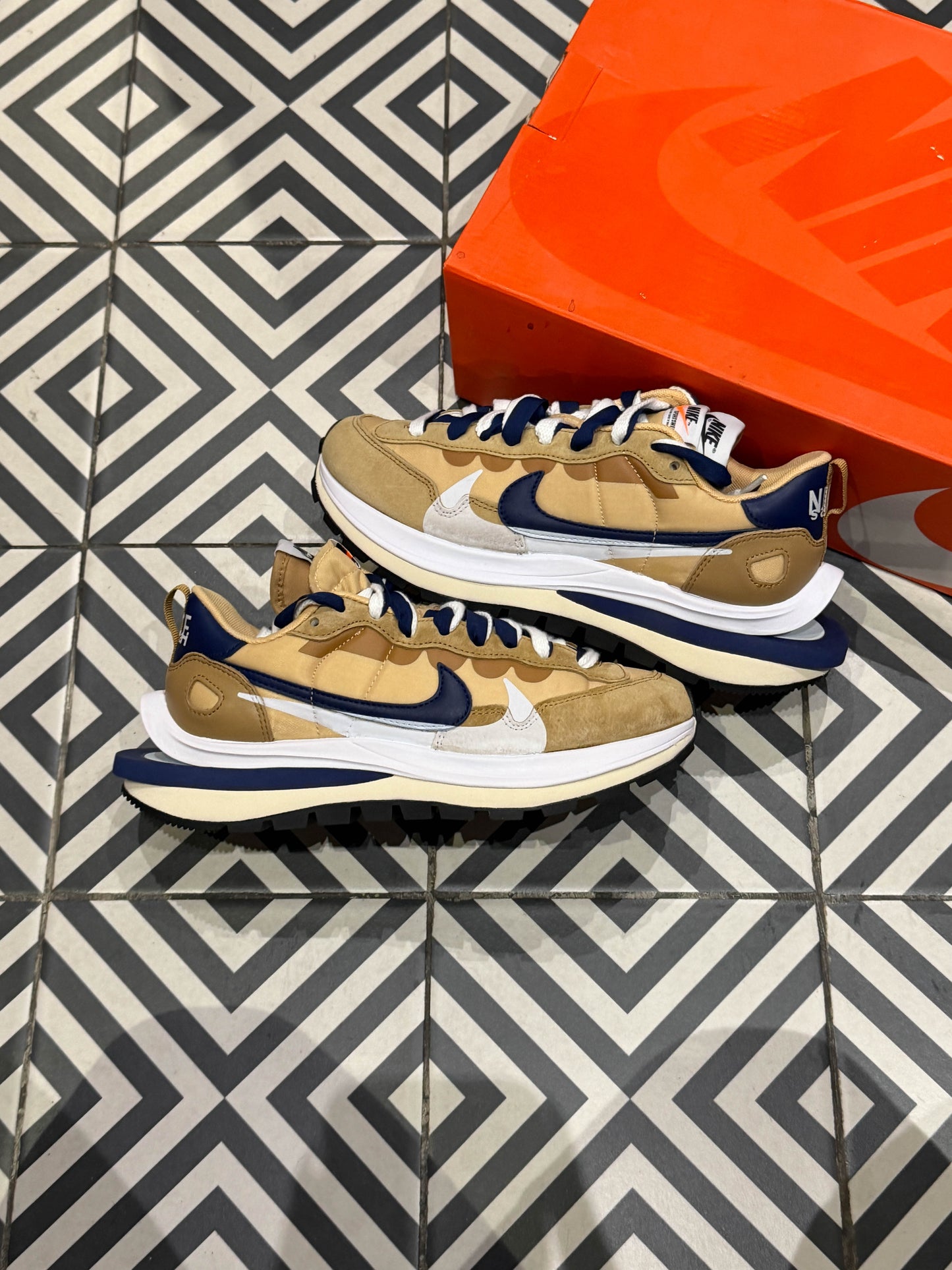 Sacai Vaporwaffle Sesame blue Void (Taille 40)