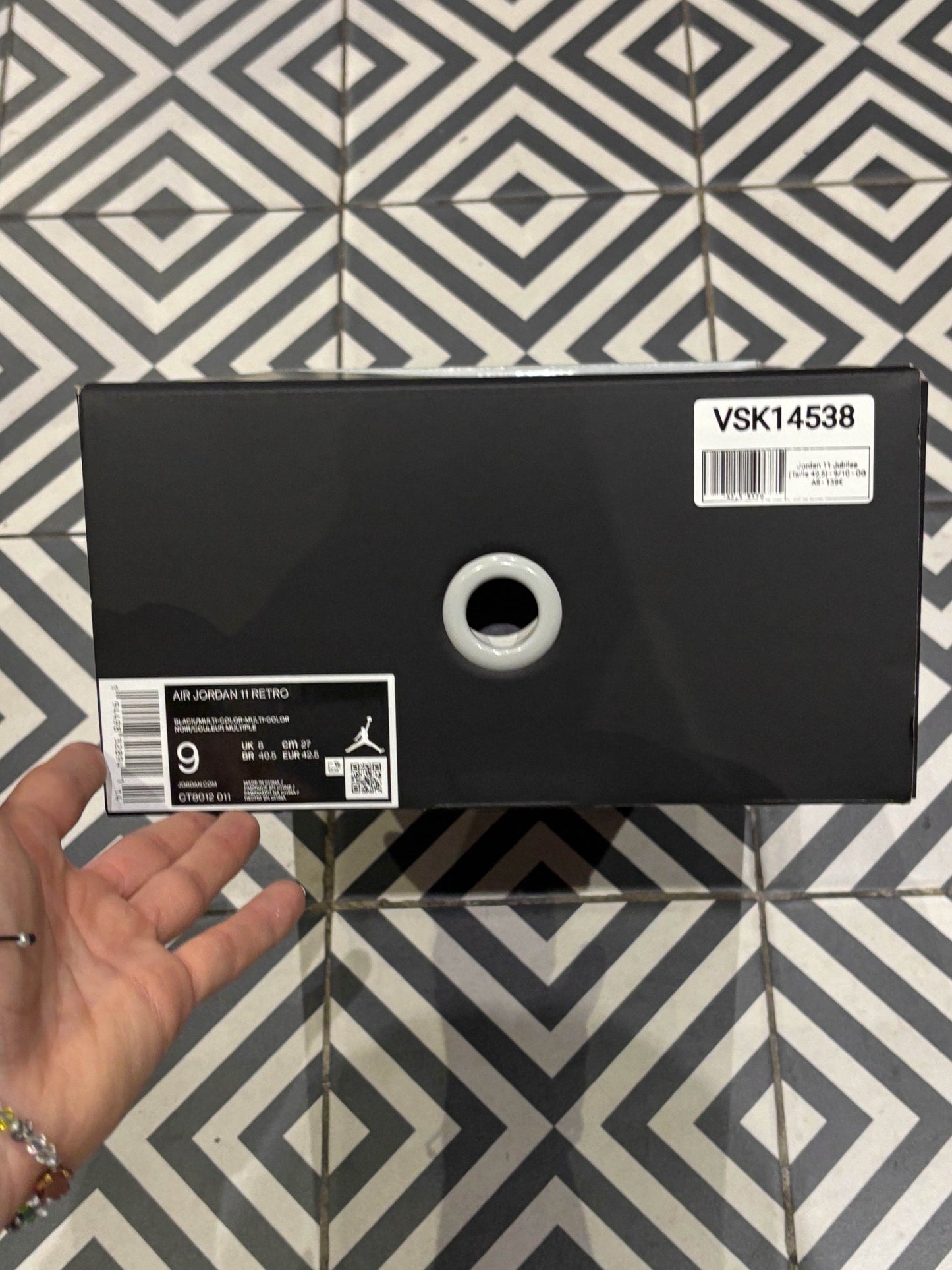 Jordan 11 Jubilee (Taille 42,5)