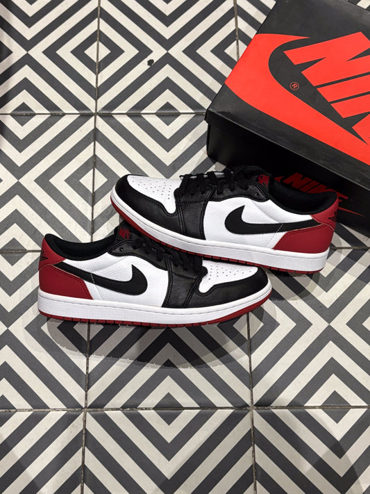 Jordan 1 Low Black Toe (Taille 41)