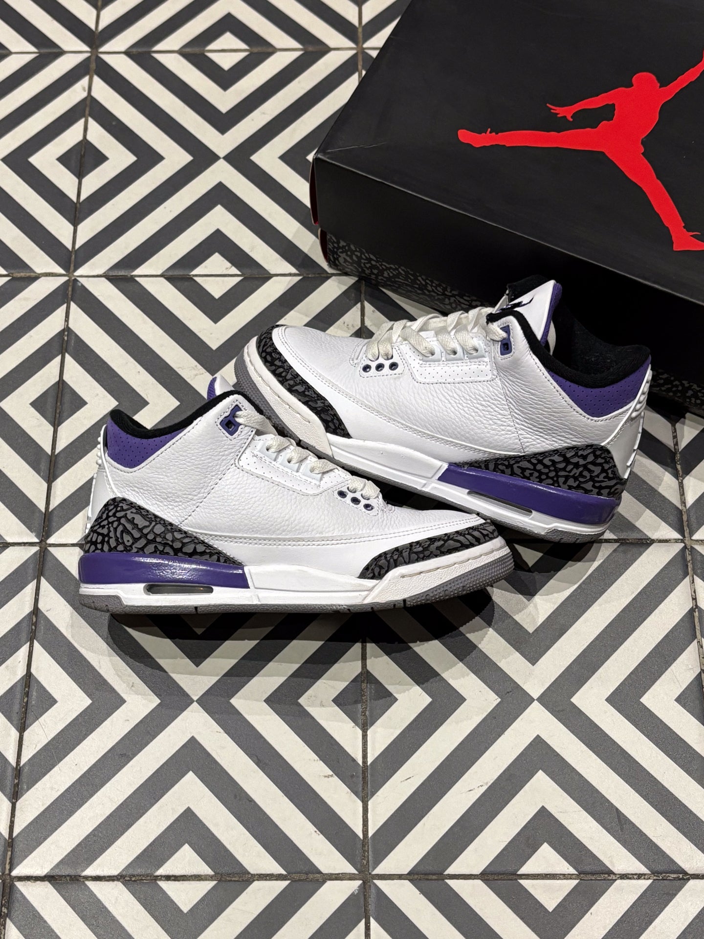 Jordan 3 Dark Iris GS (36,5)