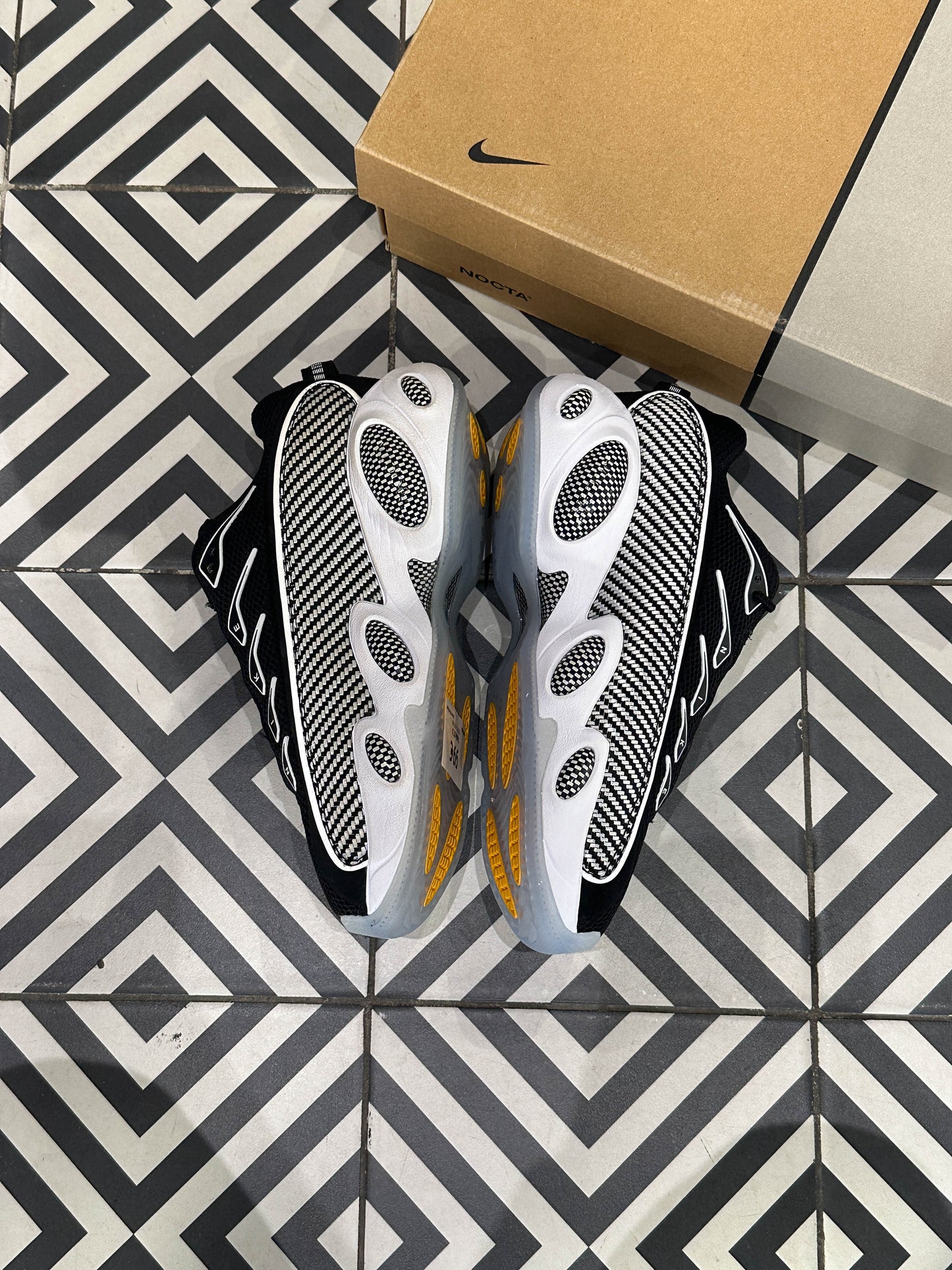 Nocta Glide Black (Taille 37,5)