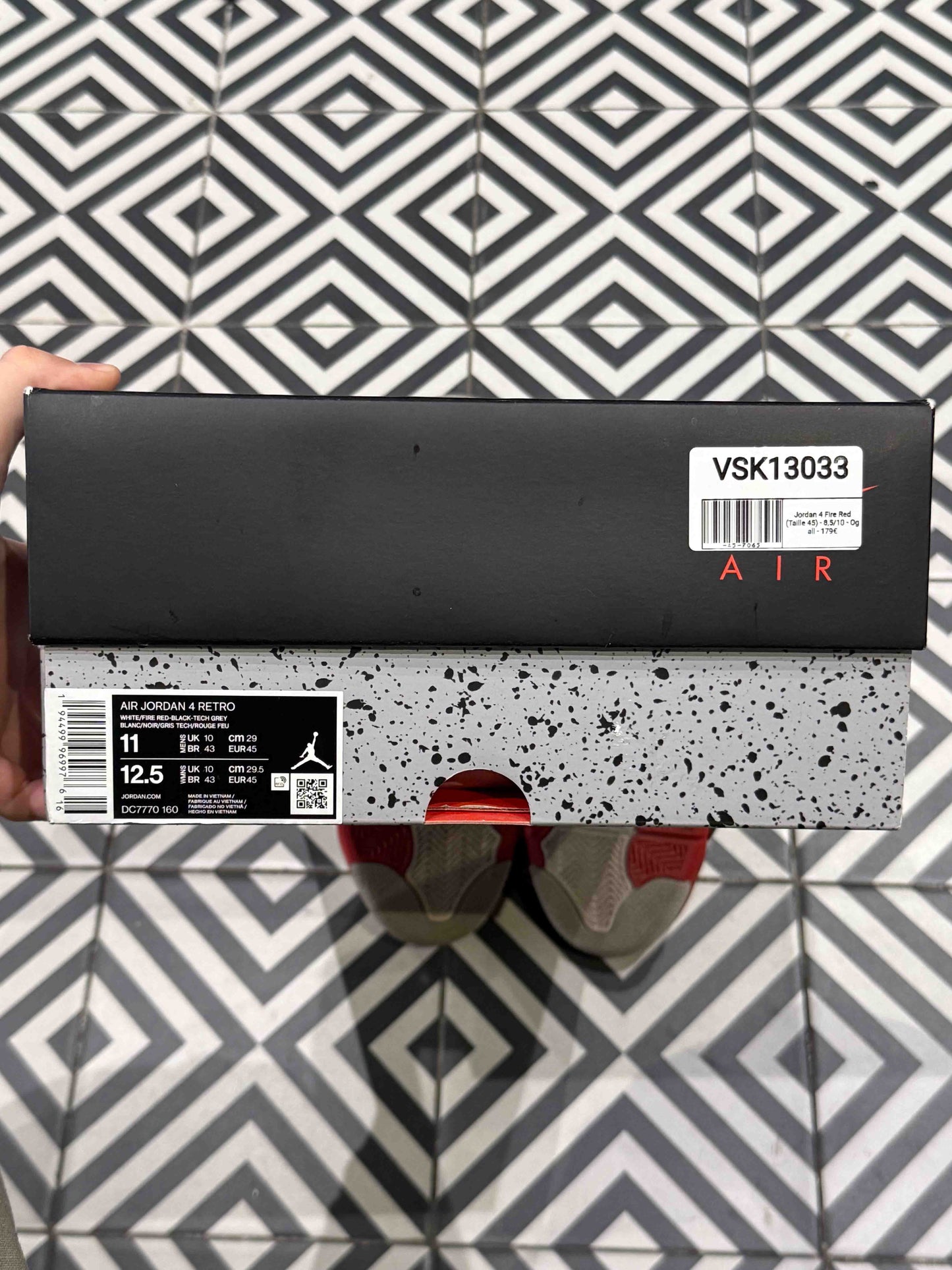 Jordan 4 Fire Red (Taille 45)