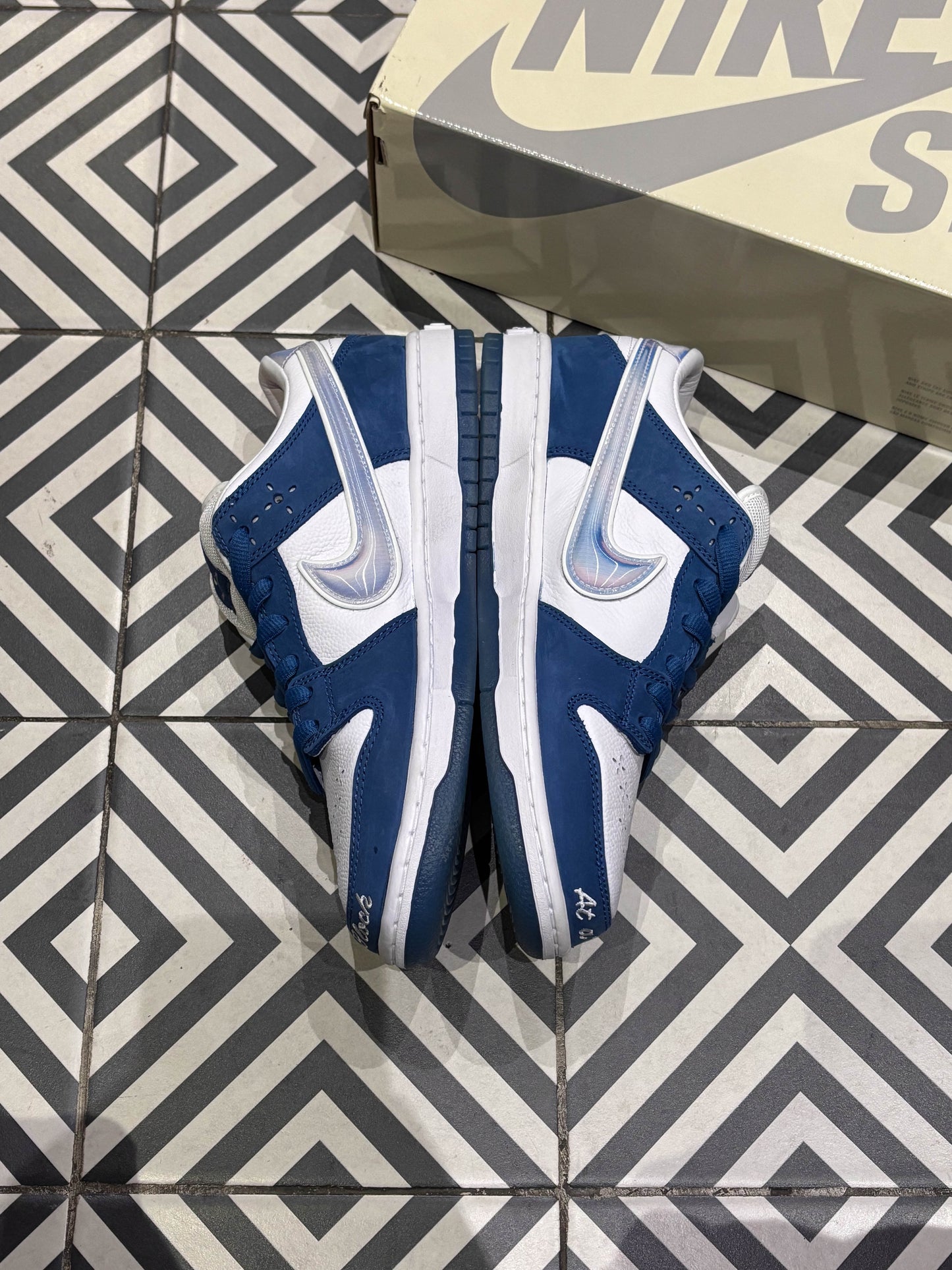 Dunk SB Born X Raised (Taille 42,5)