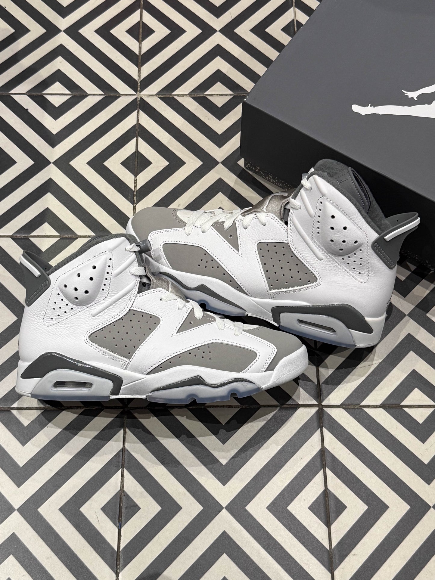 Jordan 6 Grey (Taille 42)