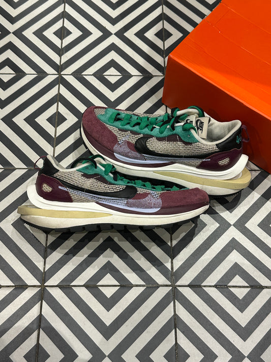 Sacai Vaporwaffle Vilain red (Taille 40)