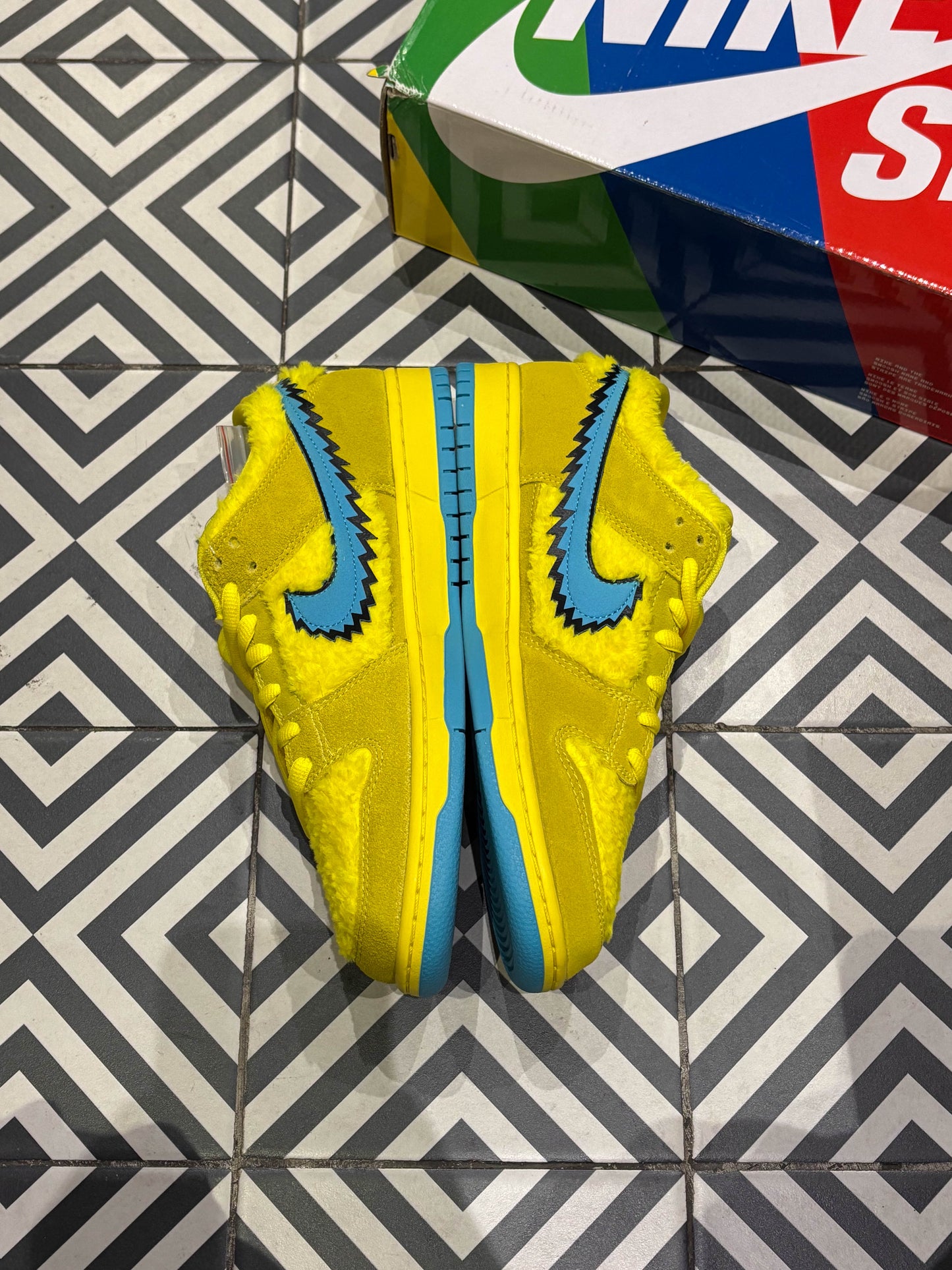 Dunk Sb Grateful Dead Yellow (Taille 45)