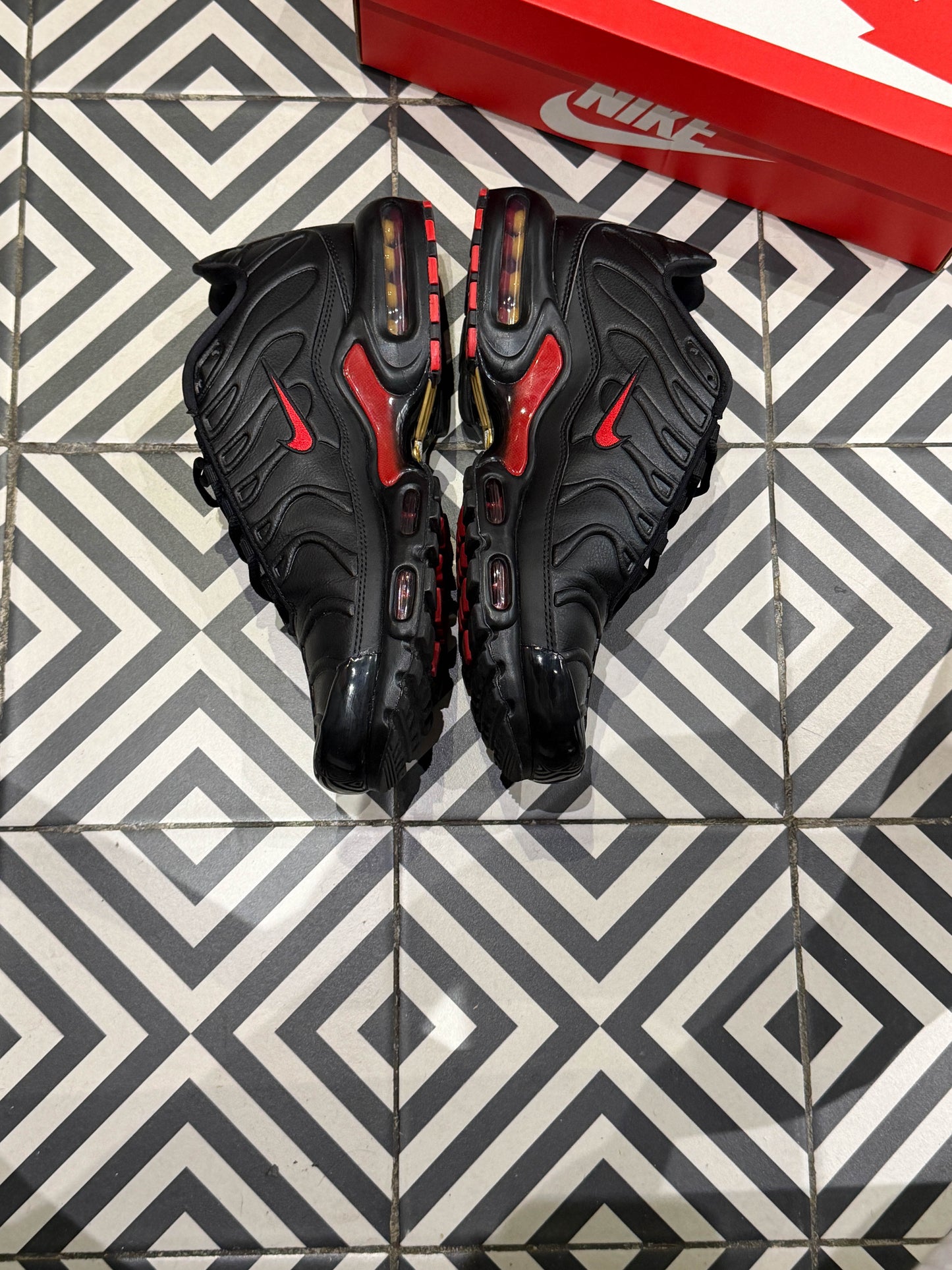 Air Max Plus (TN) Premium Bred (Taille 44,5)