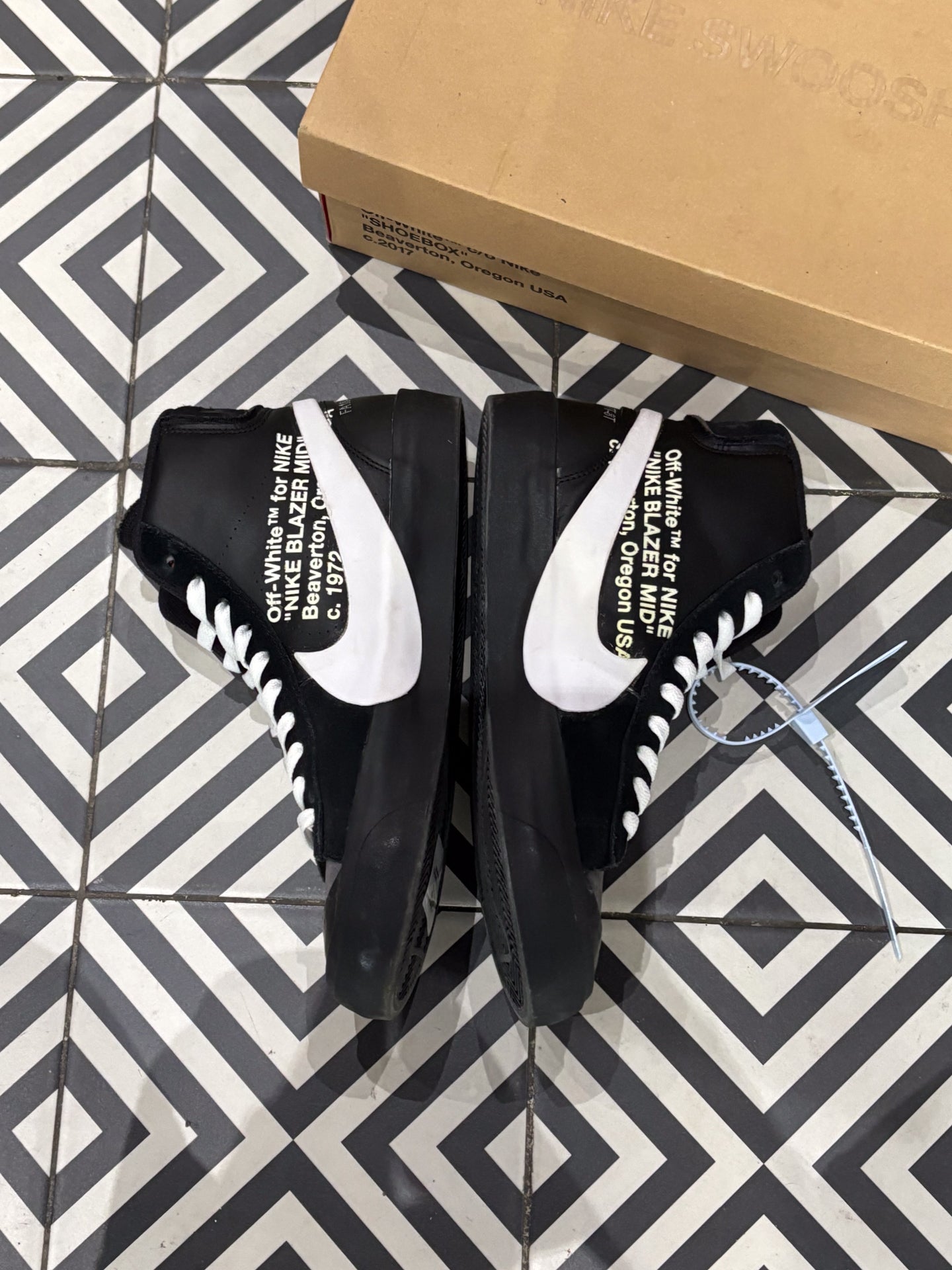 Blazer Off-White Black (40,5)