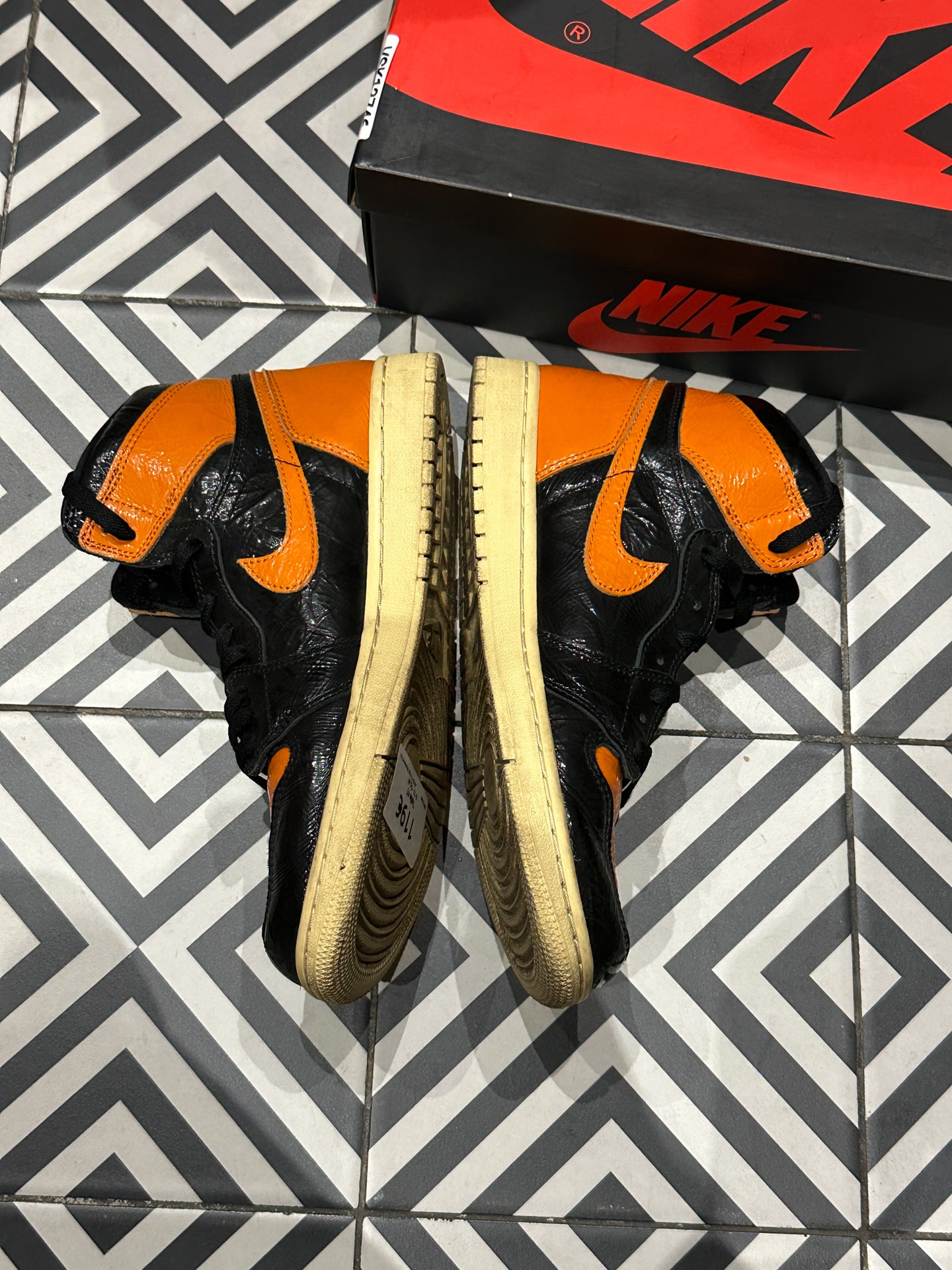 Jordan 1 High Shattered 3.0 (Taille 41)