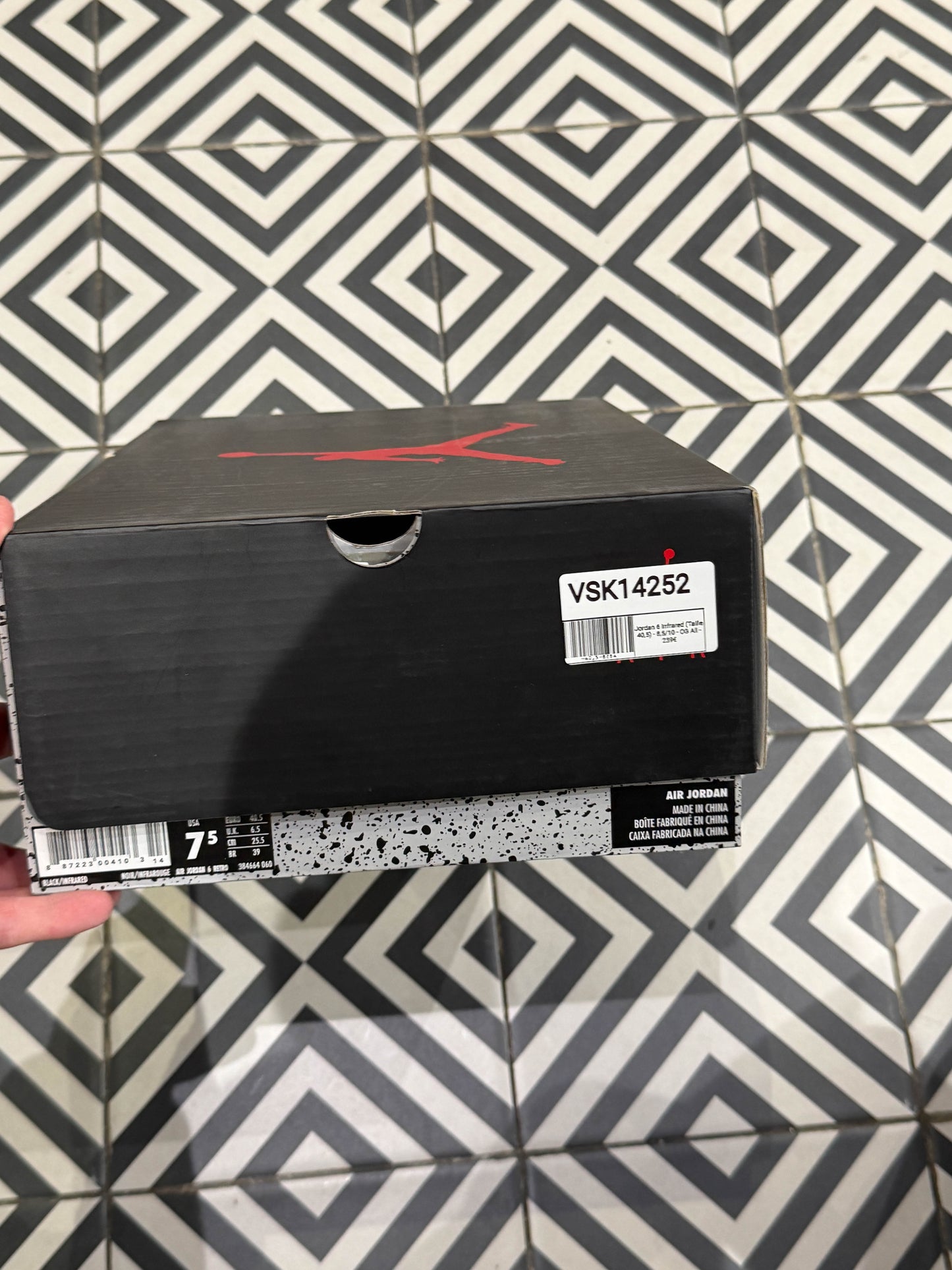 Jordan 6 Infrared (Taille 40,5)