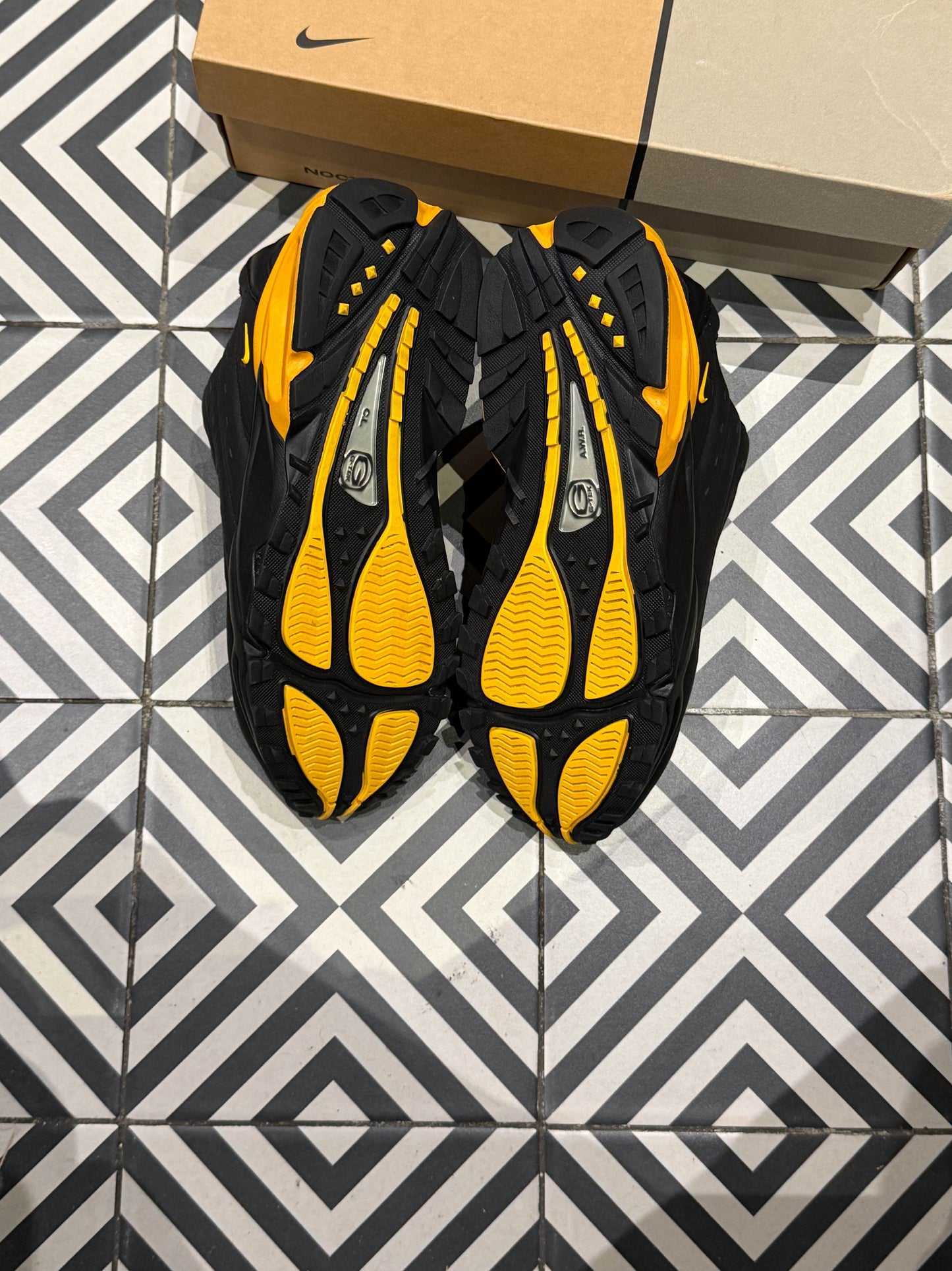 Nocta Terra University Gold (Taille 42,5)