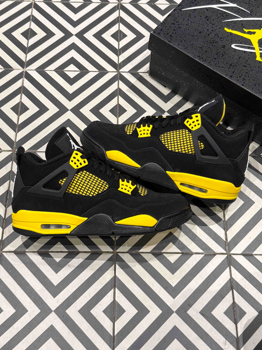 Jordan 4 Thunder (Taille 41)
