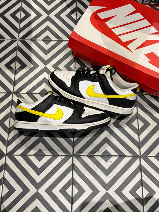 Dunk Low Black White Opti Yellow (Taille 41)