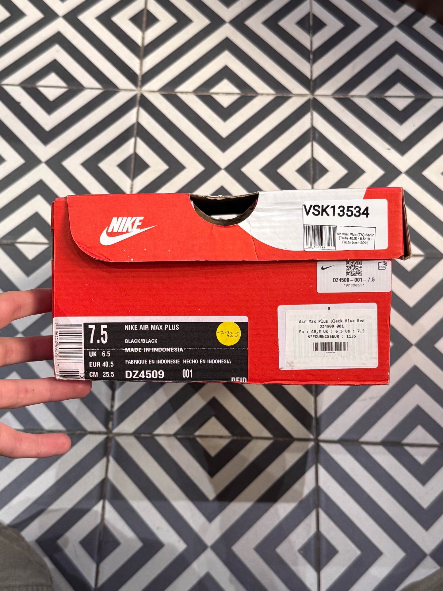 Air max Plus (TN) Berlin (Taille 40,5)