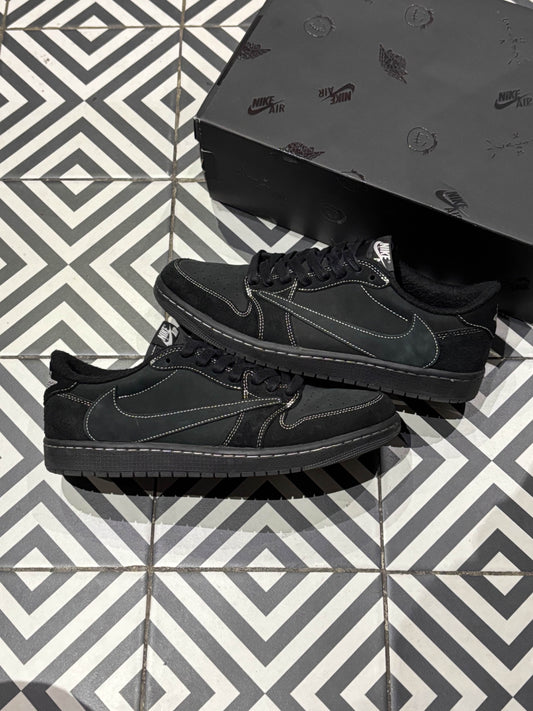 Jordan 1 Low Travis Scott Phantom Black (Taille 45)