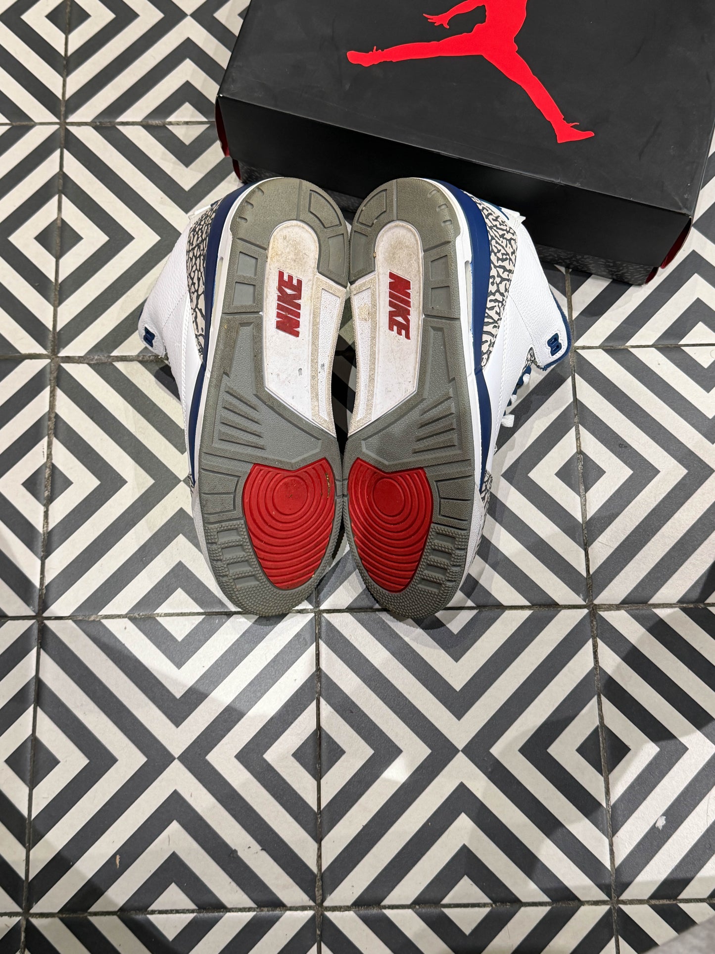 Jordan 3 True Blue (Taille 44)