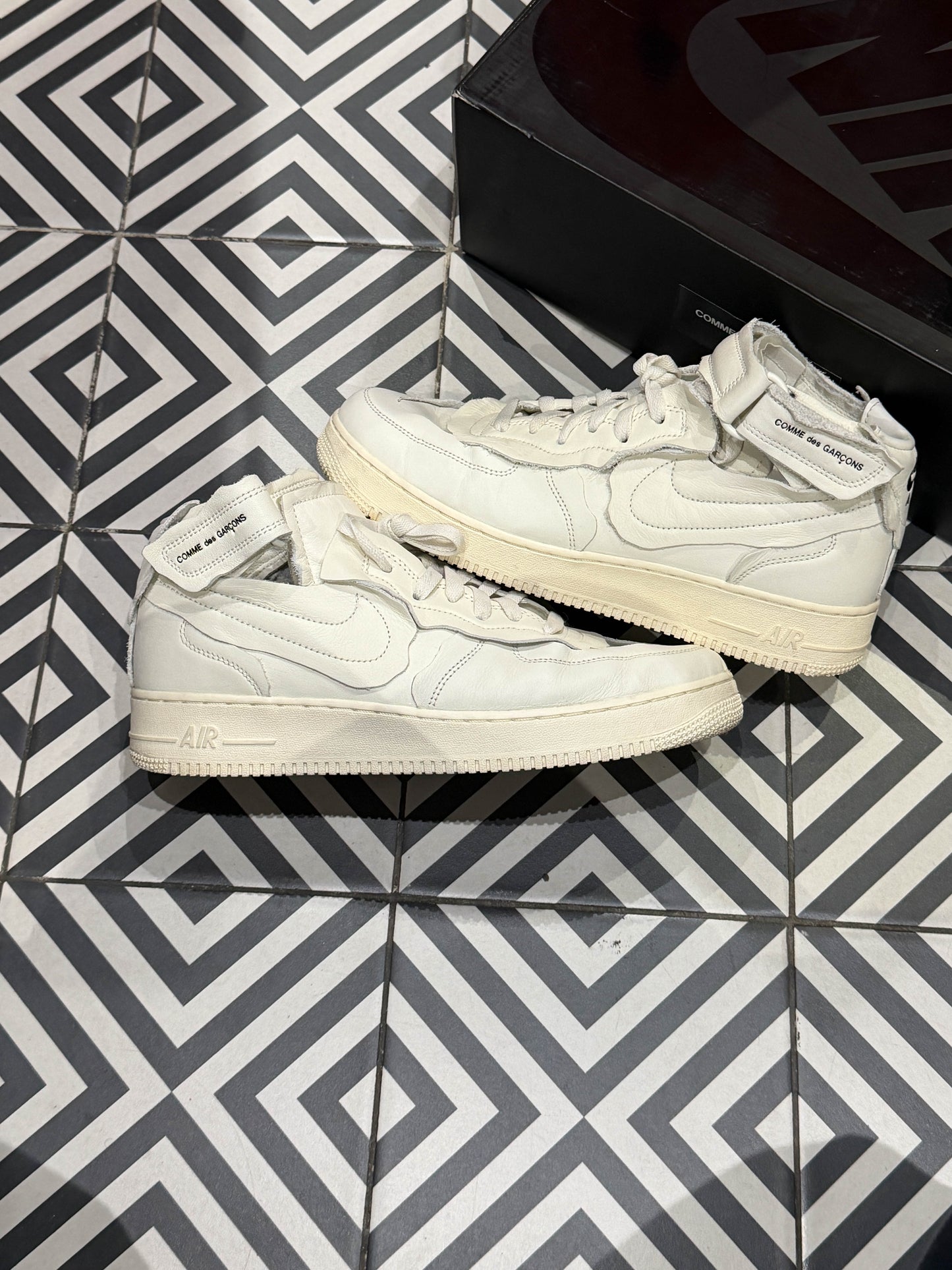 Air Force 1 Mid Comme des Garcons White (Taille 45)