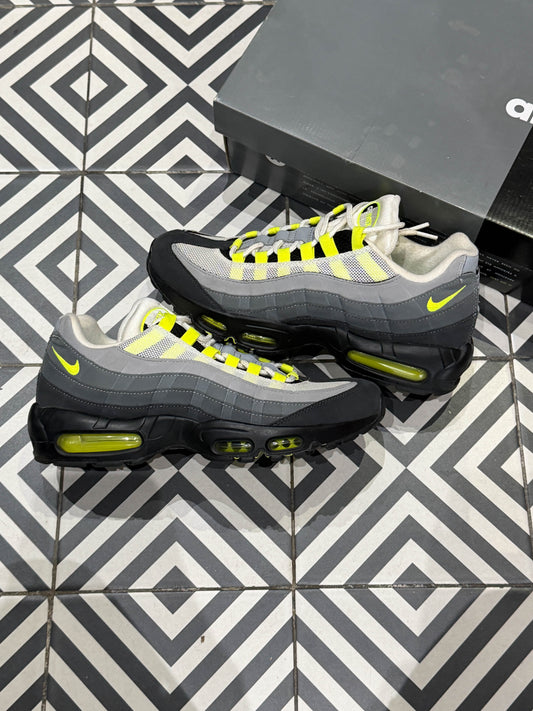 Air Max 95 Neon (Taille 43)