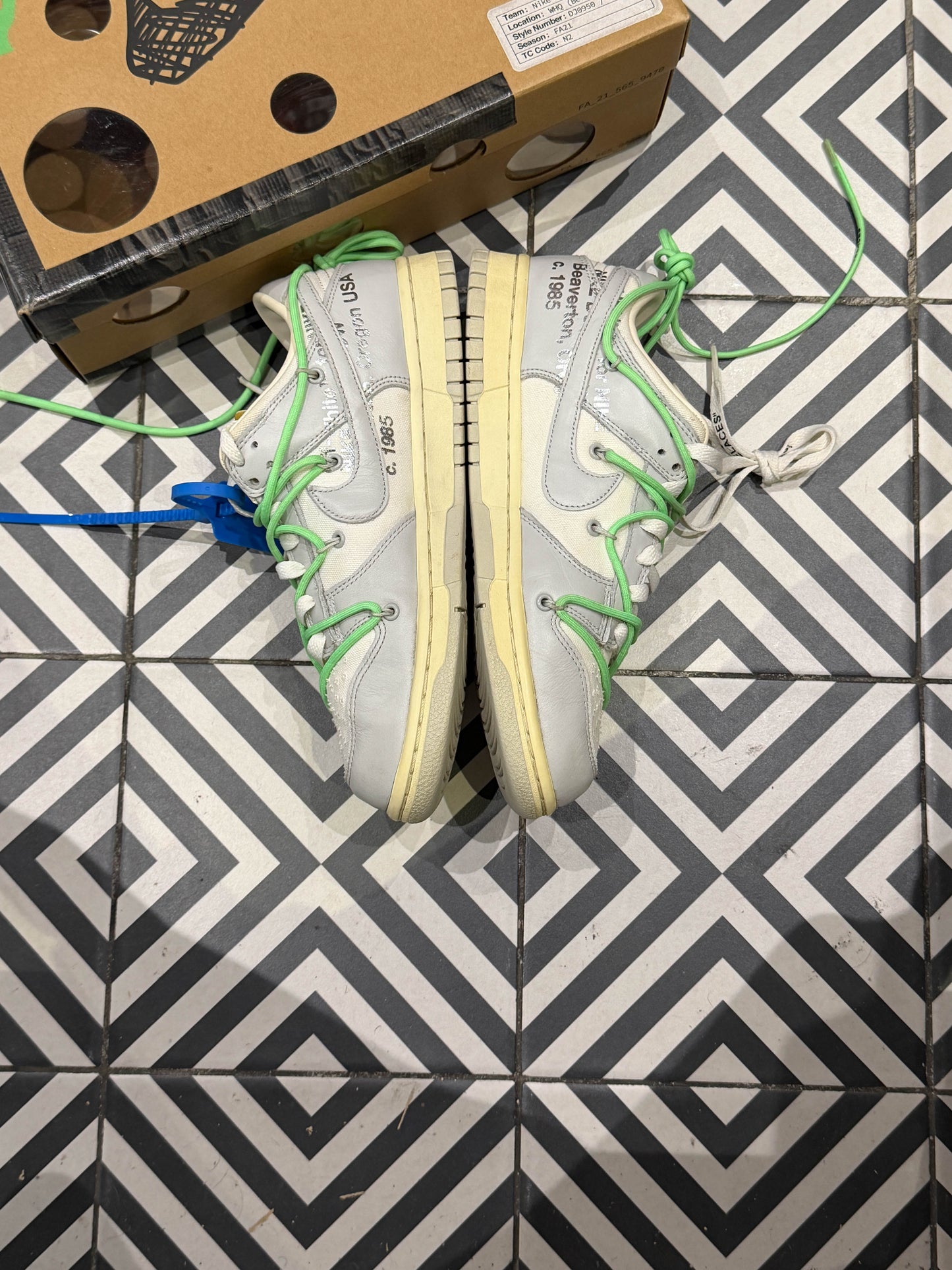 Dunk Low Off-White lot 26/50 (Taille 41)