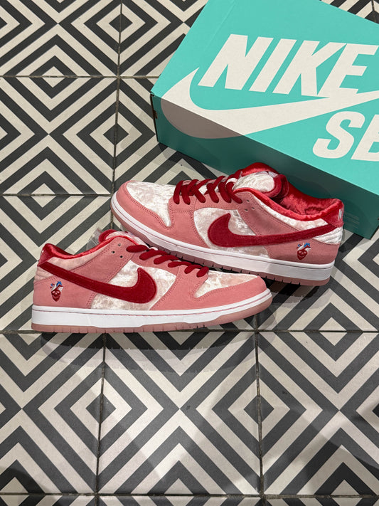 Dunk SB StrangeLove (Taille 45)