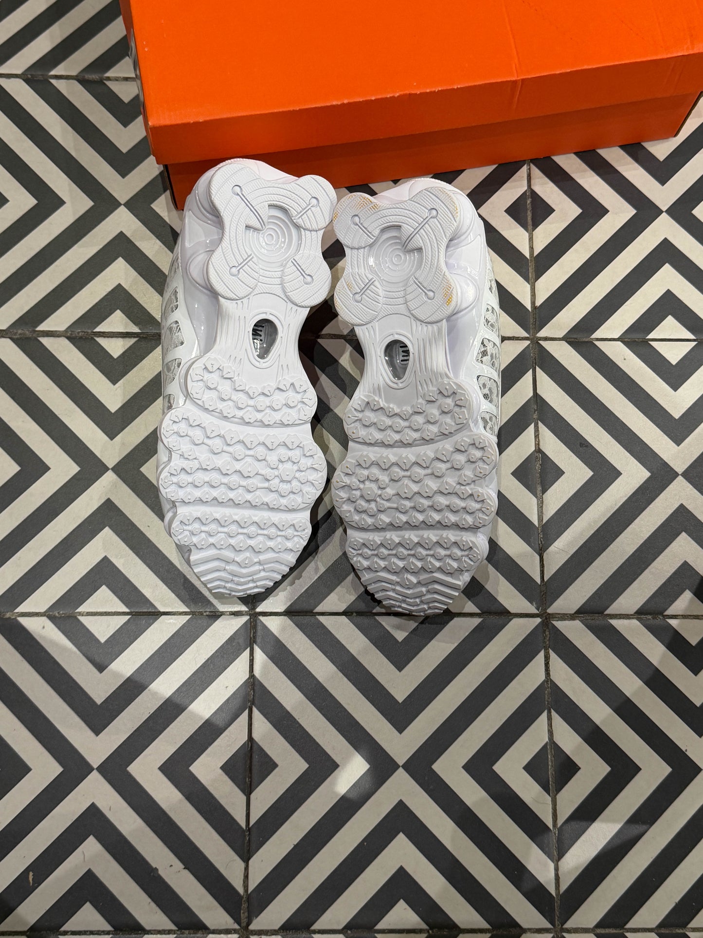 Shox Tisci White (Taille 41)