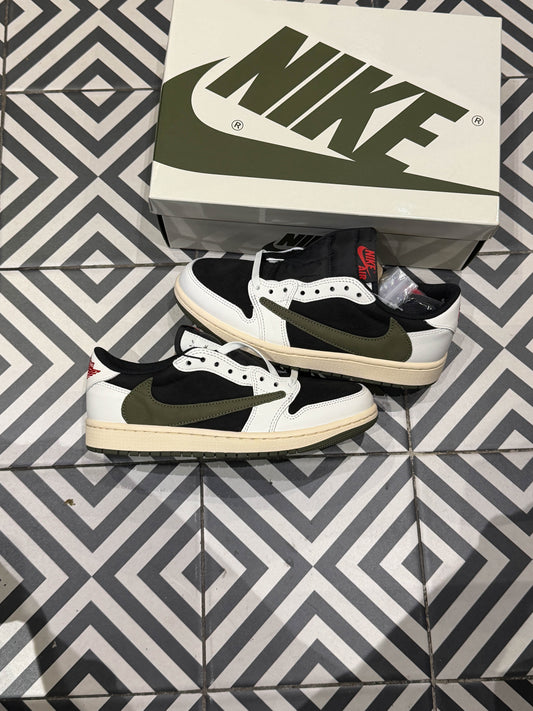 Jordan 1 Low Travis Scott Olive (Taille 38,5)