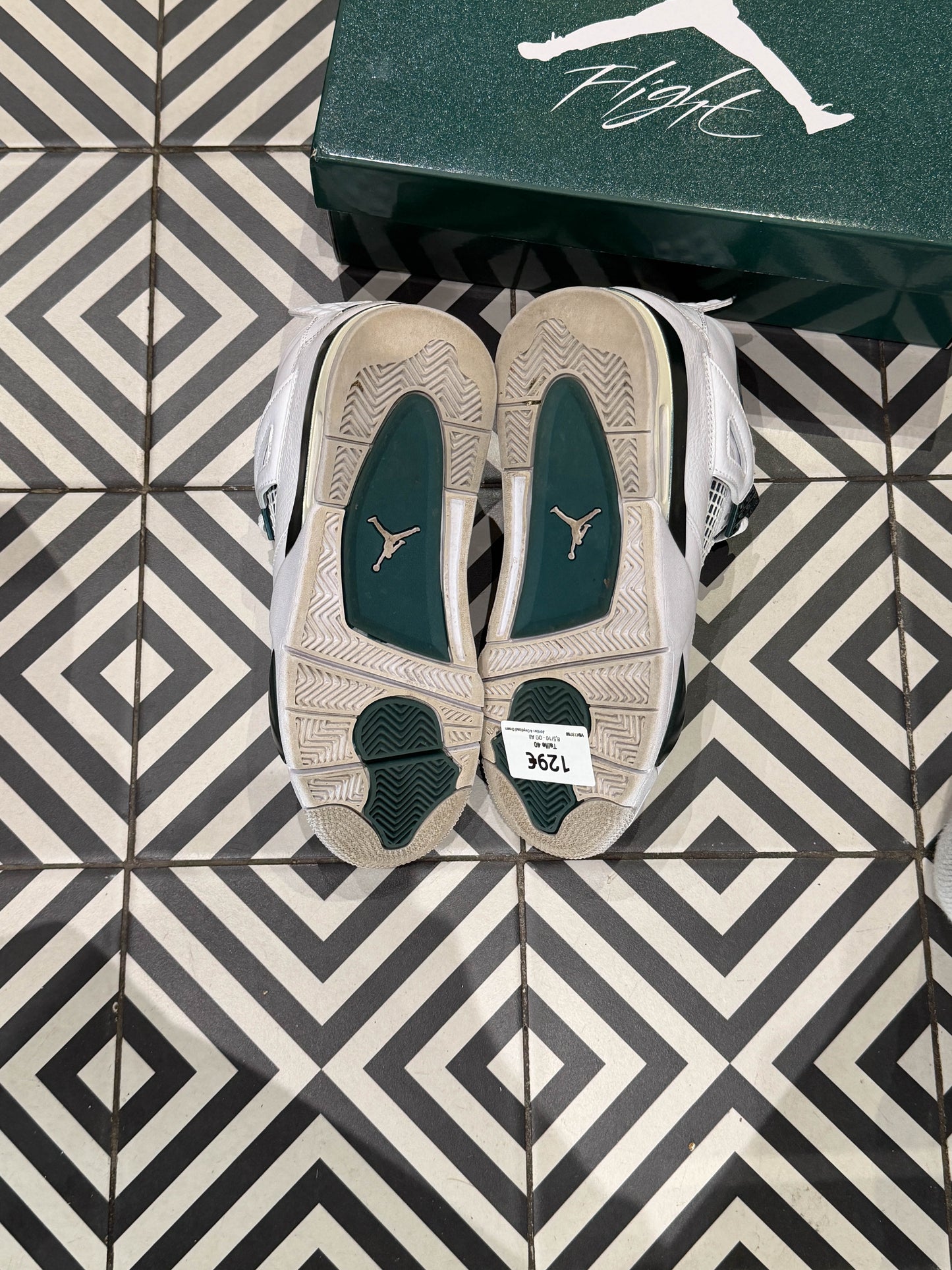 Jordan 4 Oxydized Green (Taille 40)