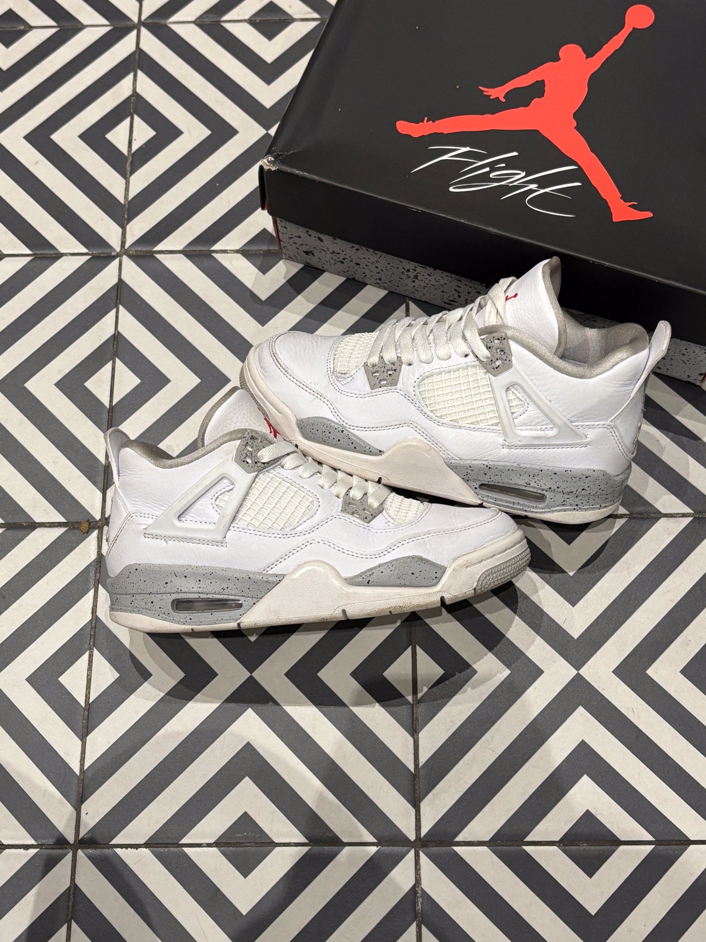 AIR JORDAN 4 White Oreo GS (36,5)