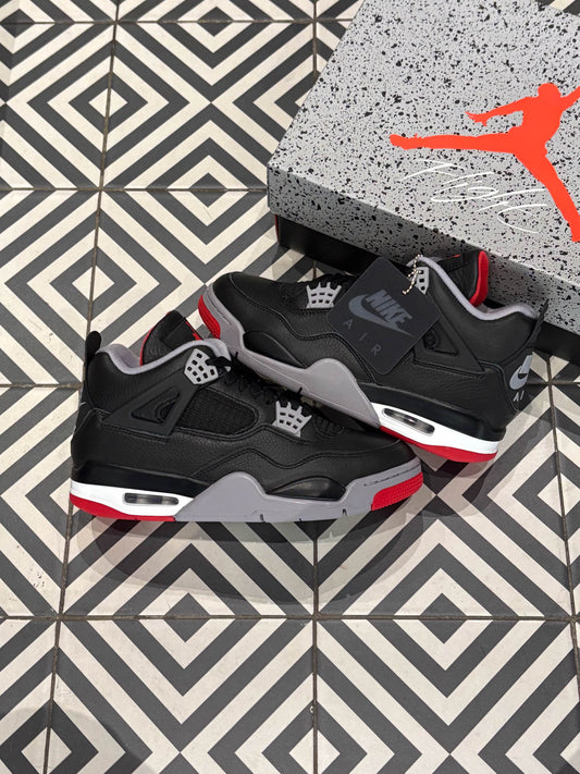 Jordan 4 bred Reimagined (Taille 40,5)