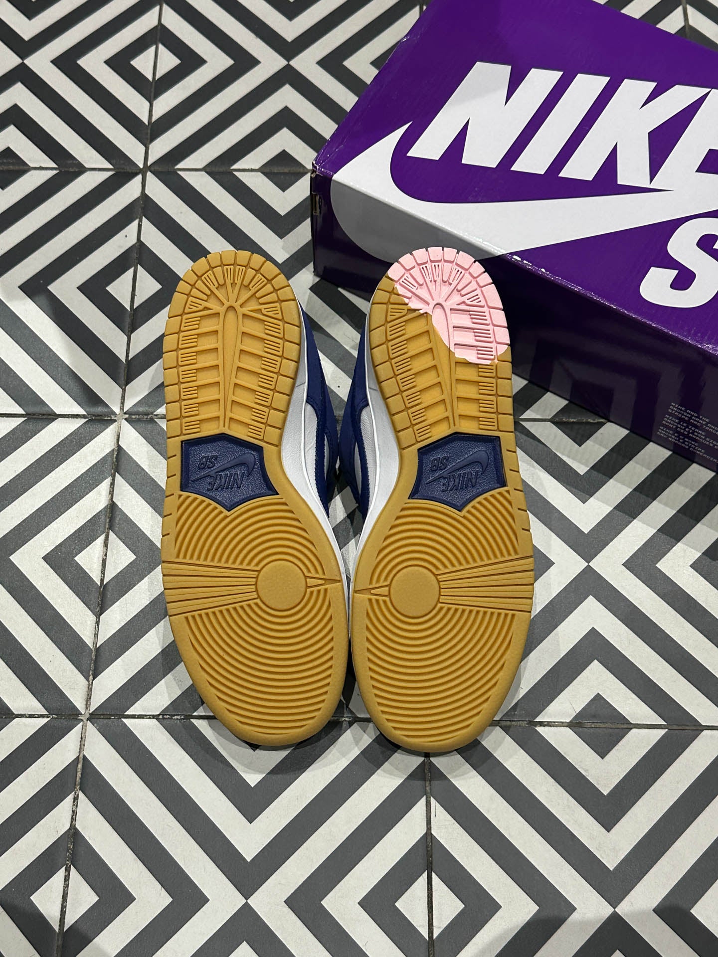 Dunk SB Dodgers (Taille 41)