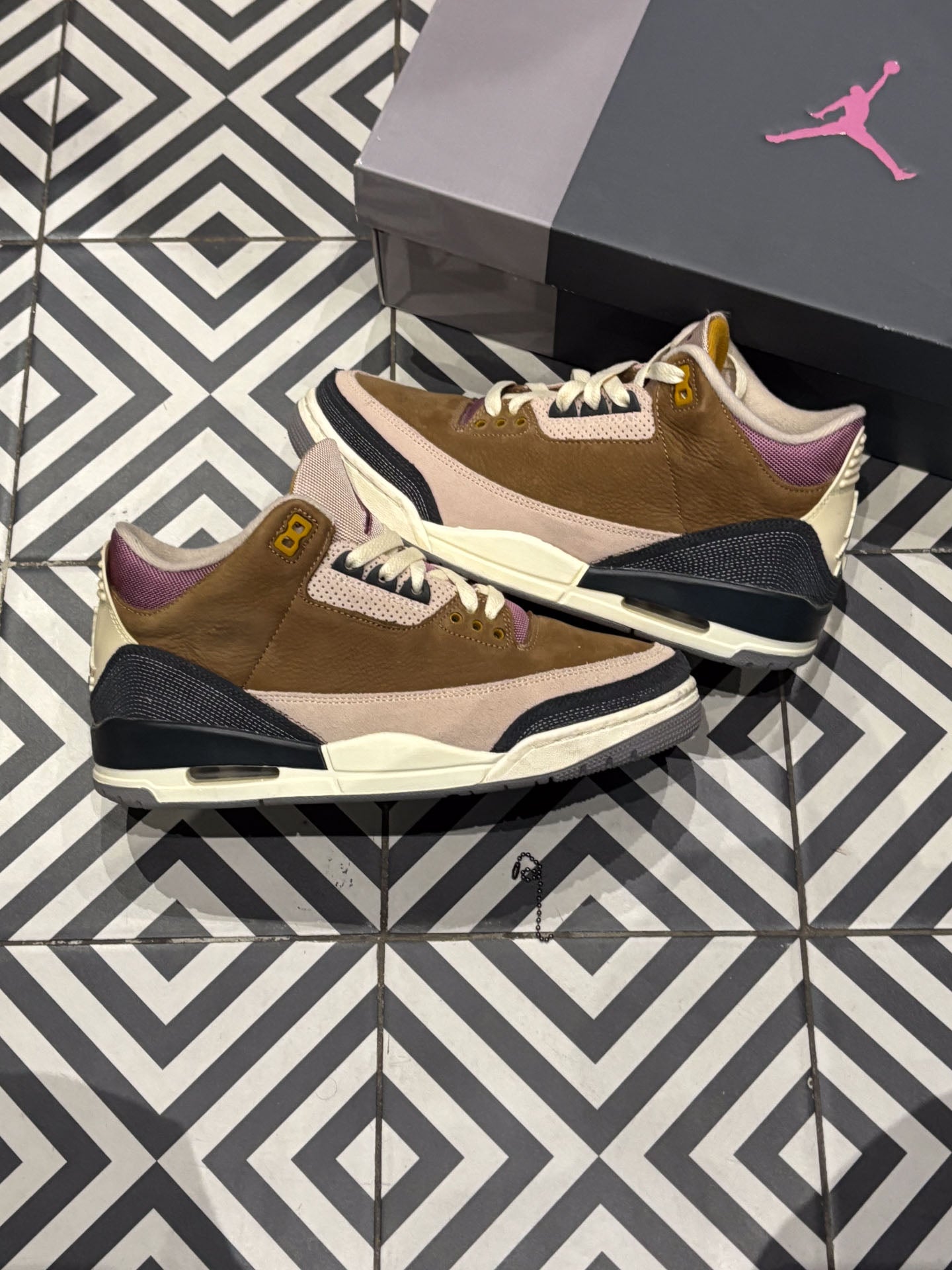 Jordan 3 Winterized (Taille 42)