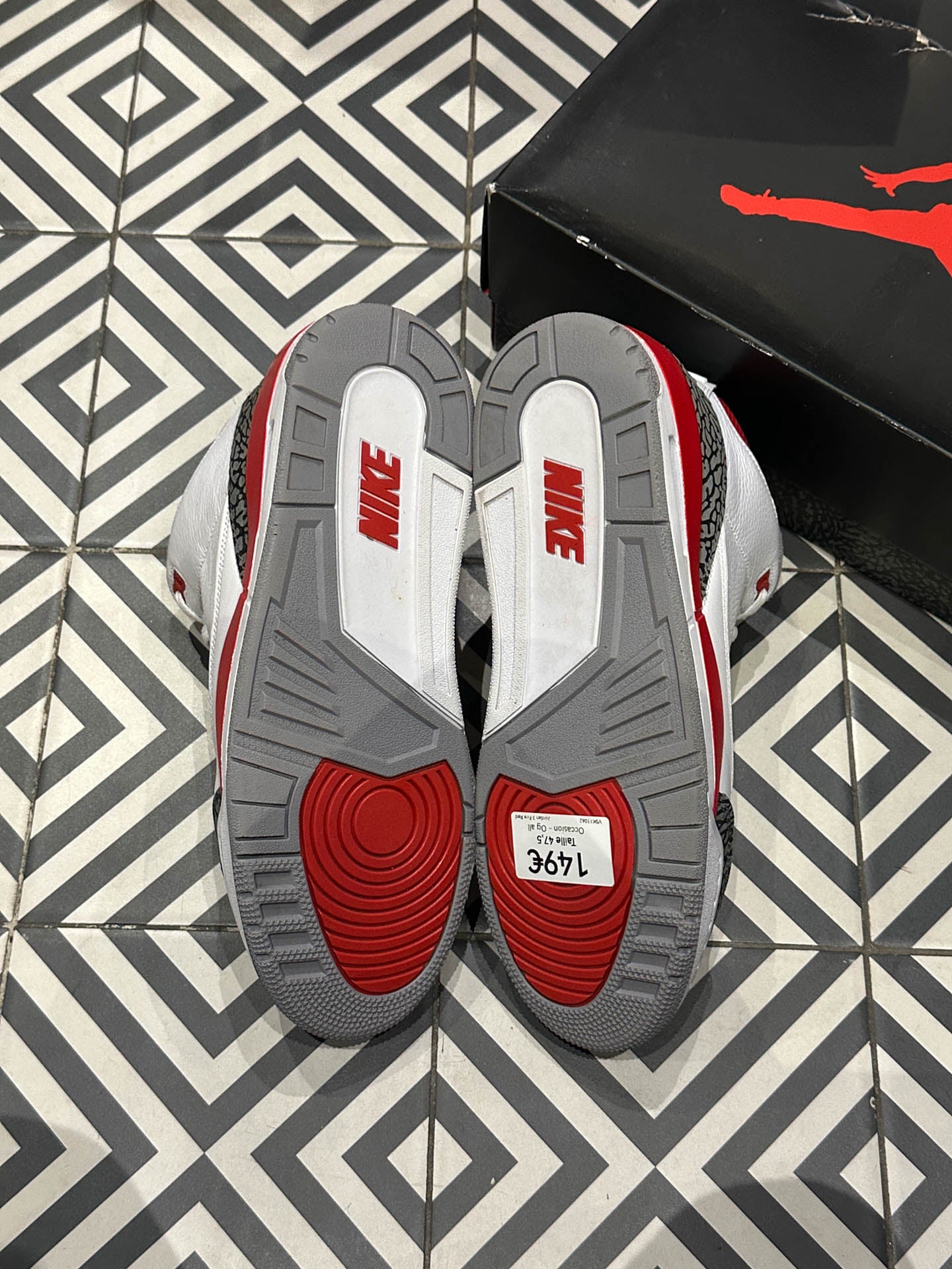 Jordan 3 Fire Red (Taille 47,5)