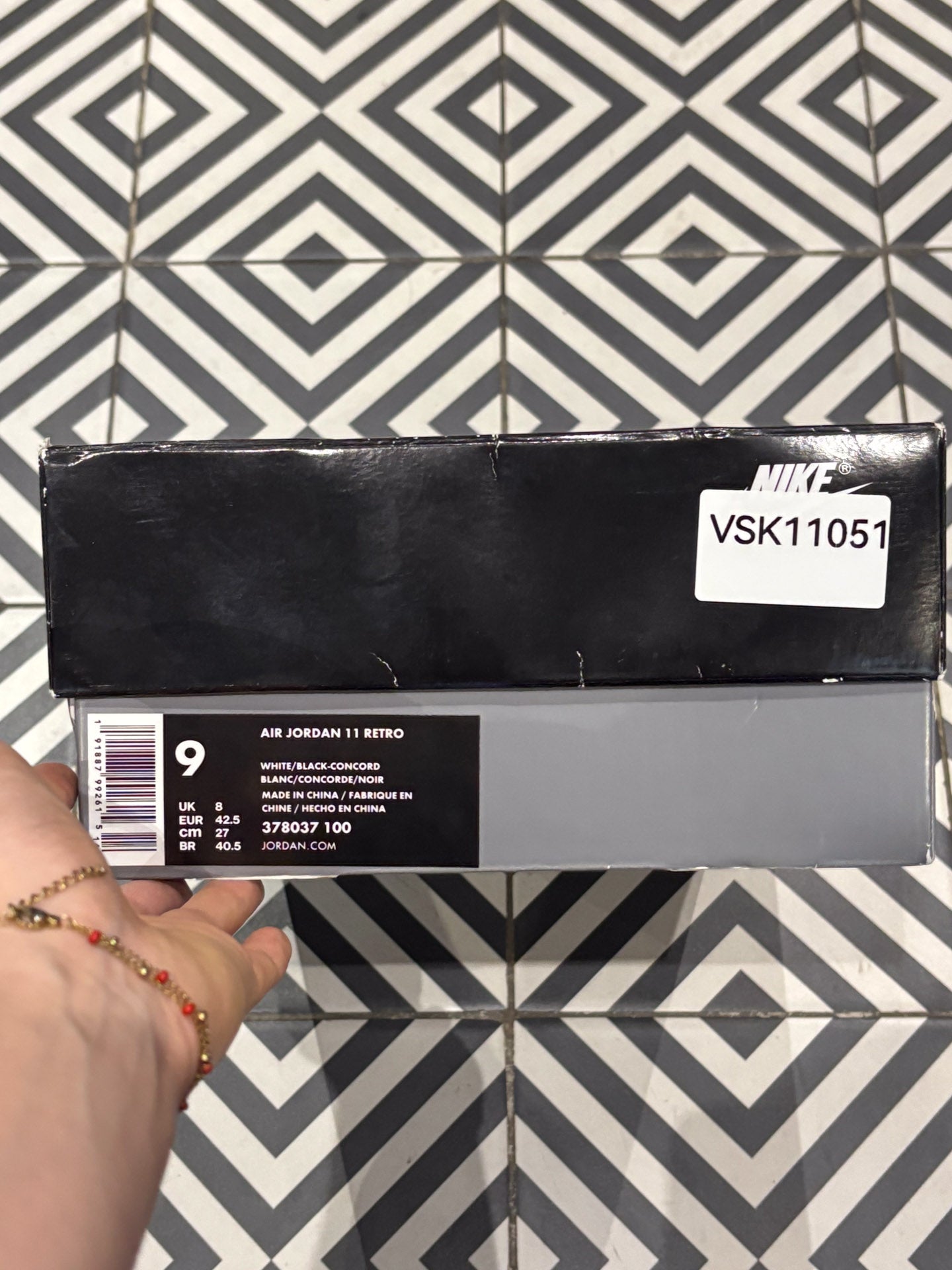 Jordan 11 Concord (Taille 42,5)