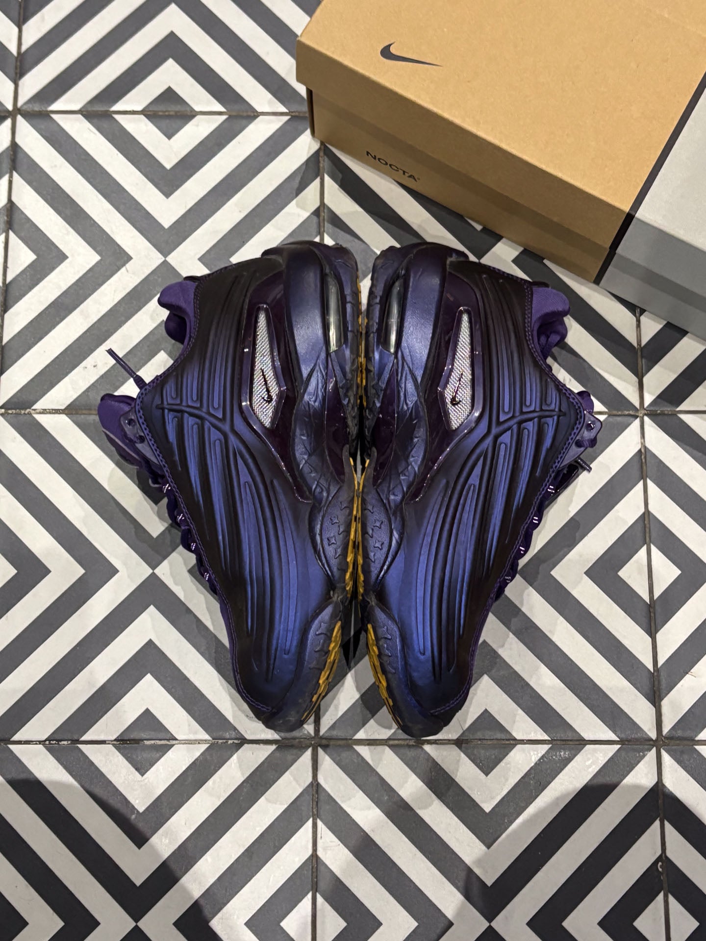 Nocta Hot Step 2 Eggplant (Taille 41)