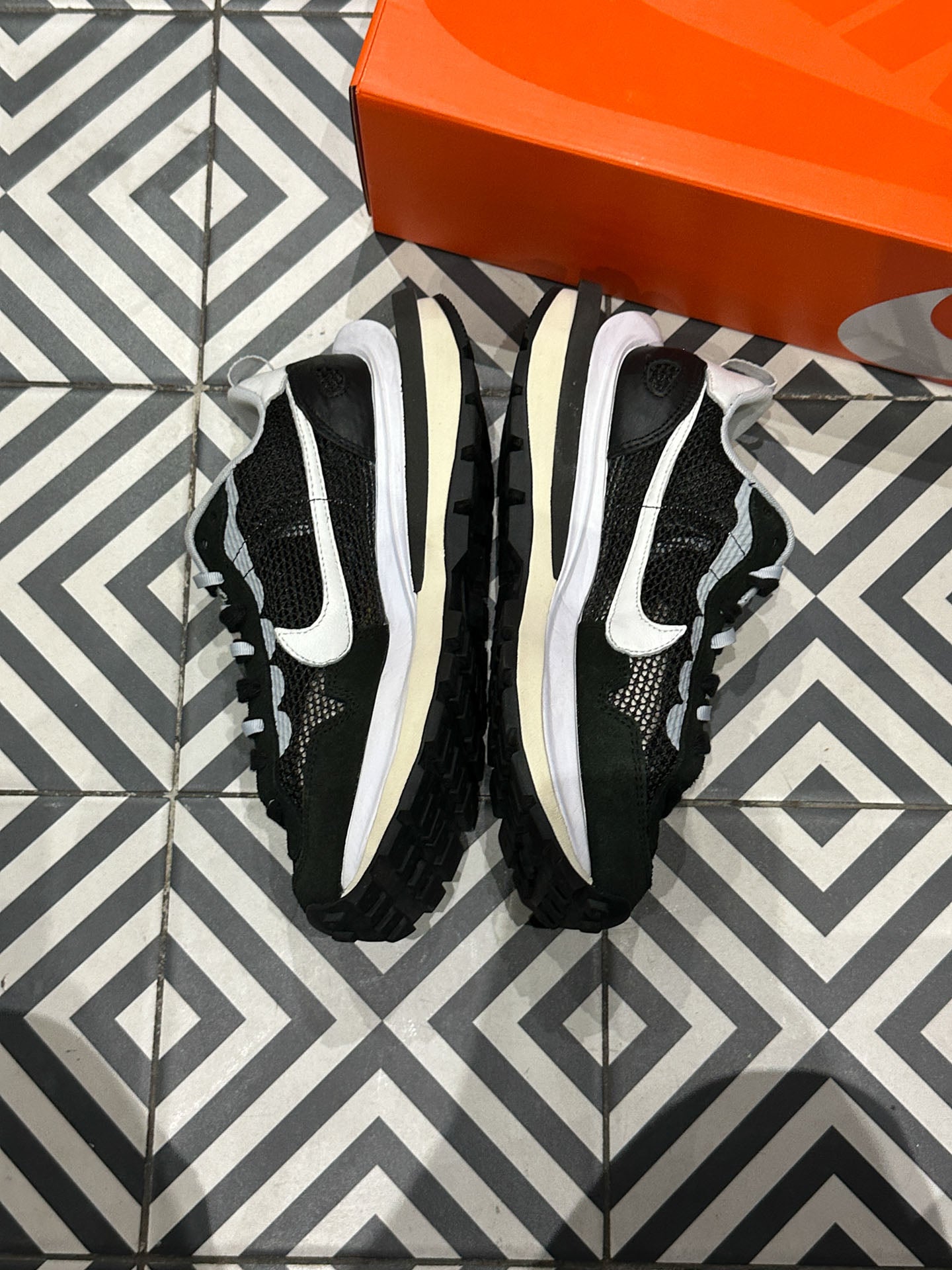 Sacai Vaporwaffle Black White (Taille 41)
