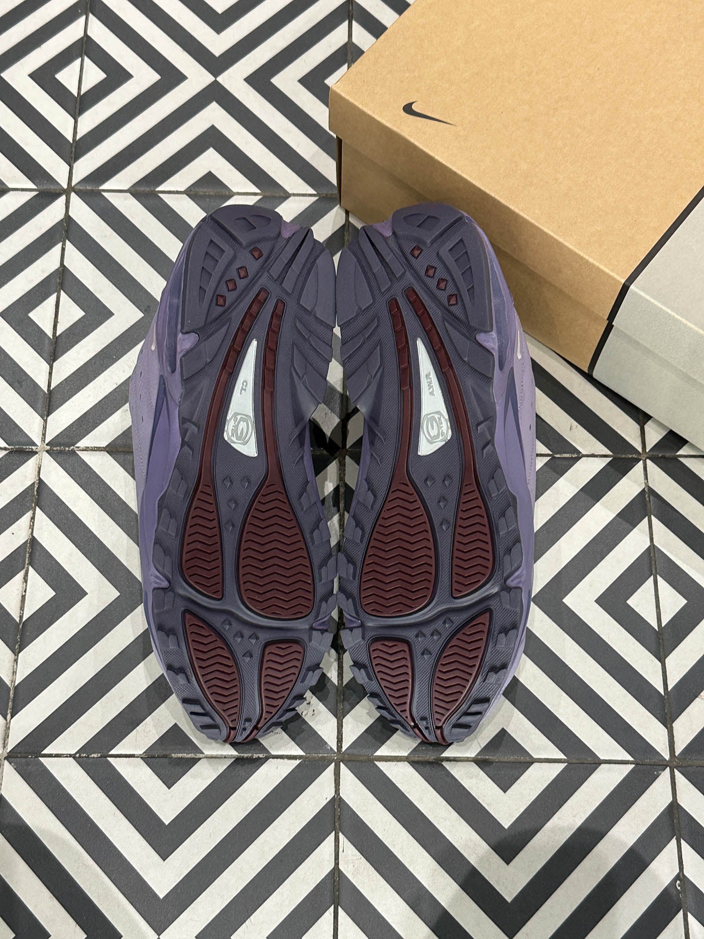 Nocta Hot Step terra Purple (Taille 45)